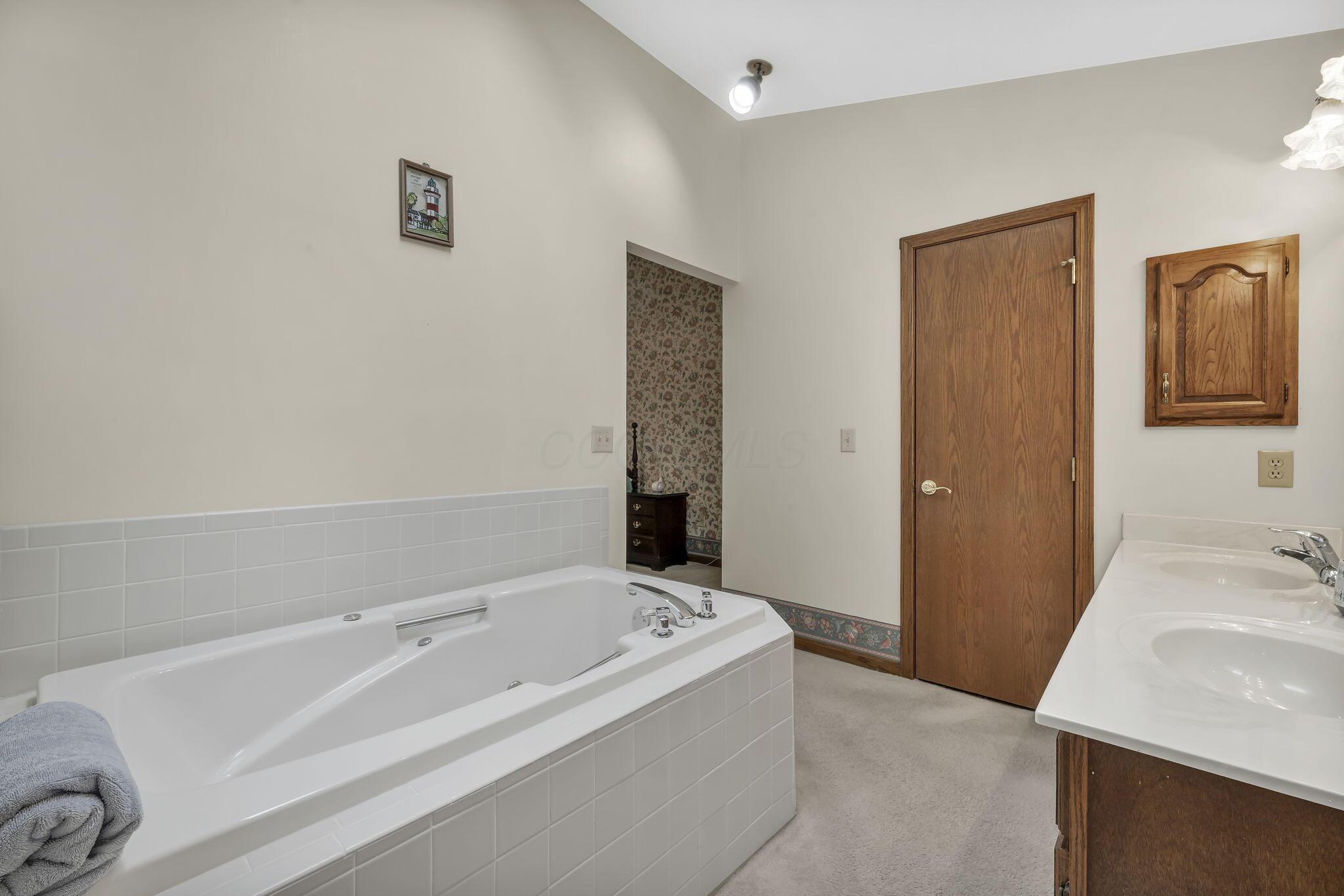 1108 Black Gold Place Property Photo 28