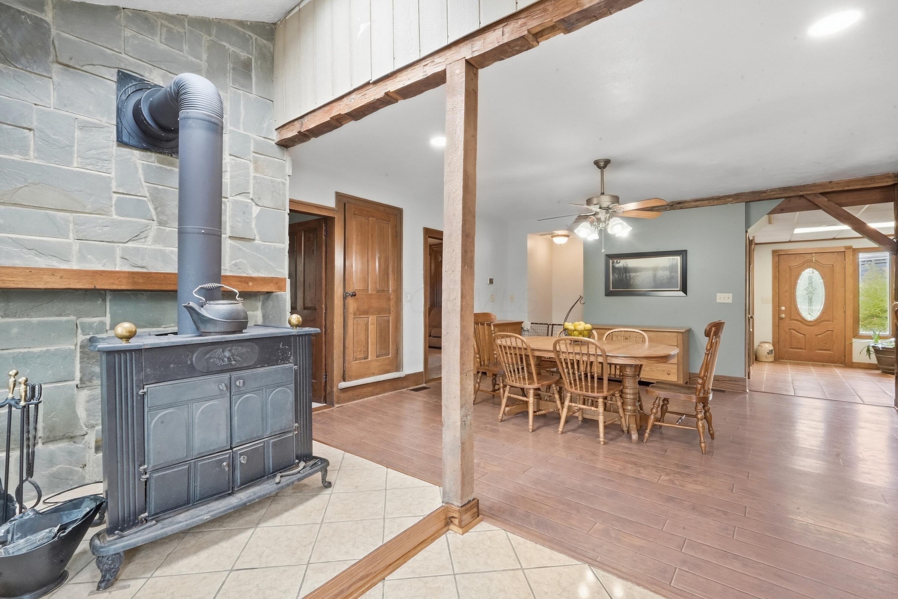 226035954 Property Photo 16
