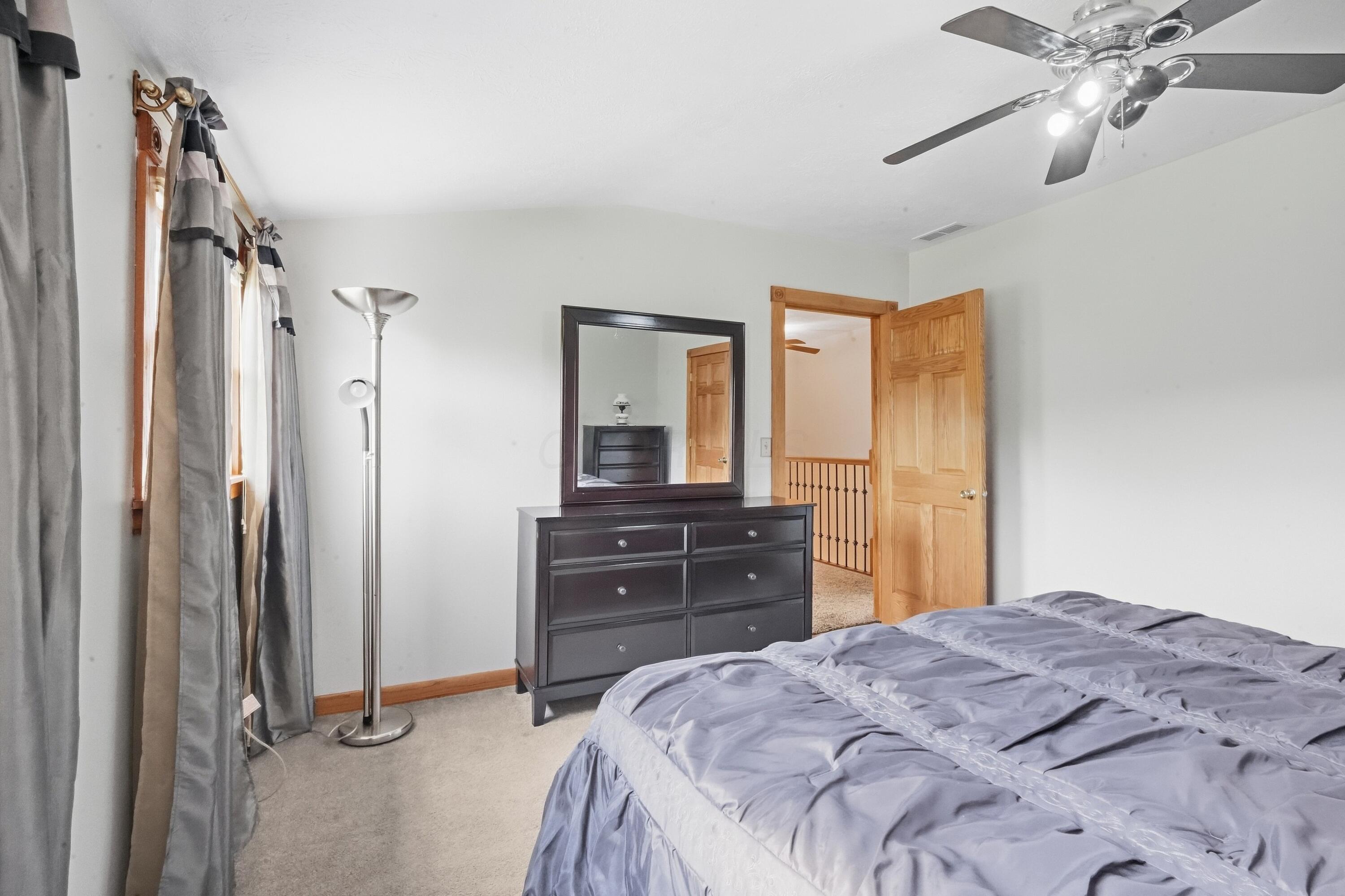 226035954 Property Photo 35