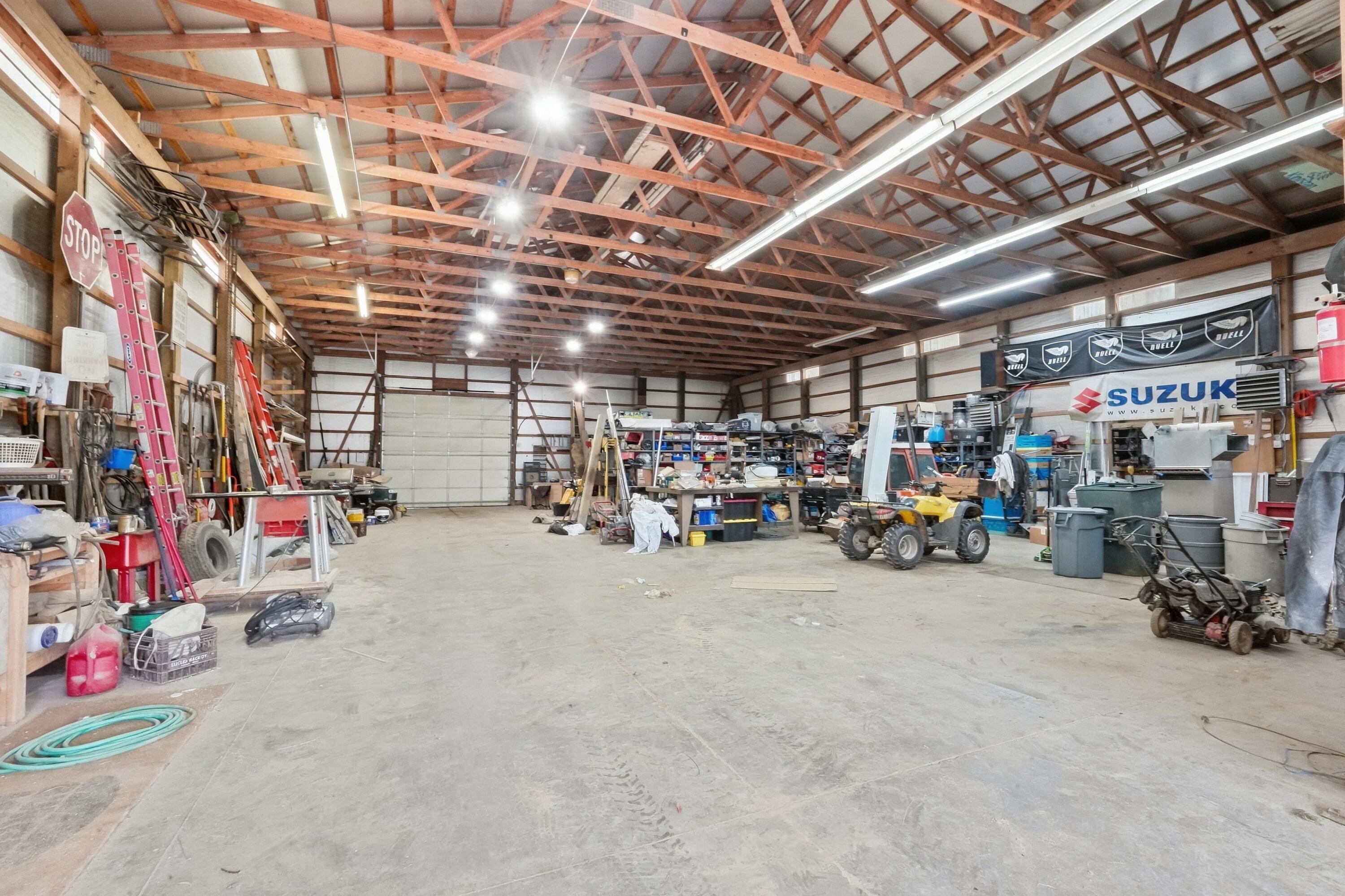 226035954 Property Photo 45
