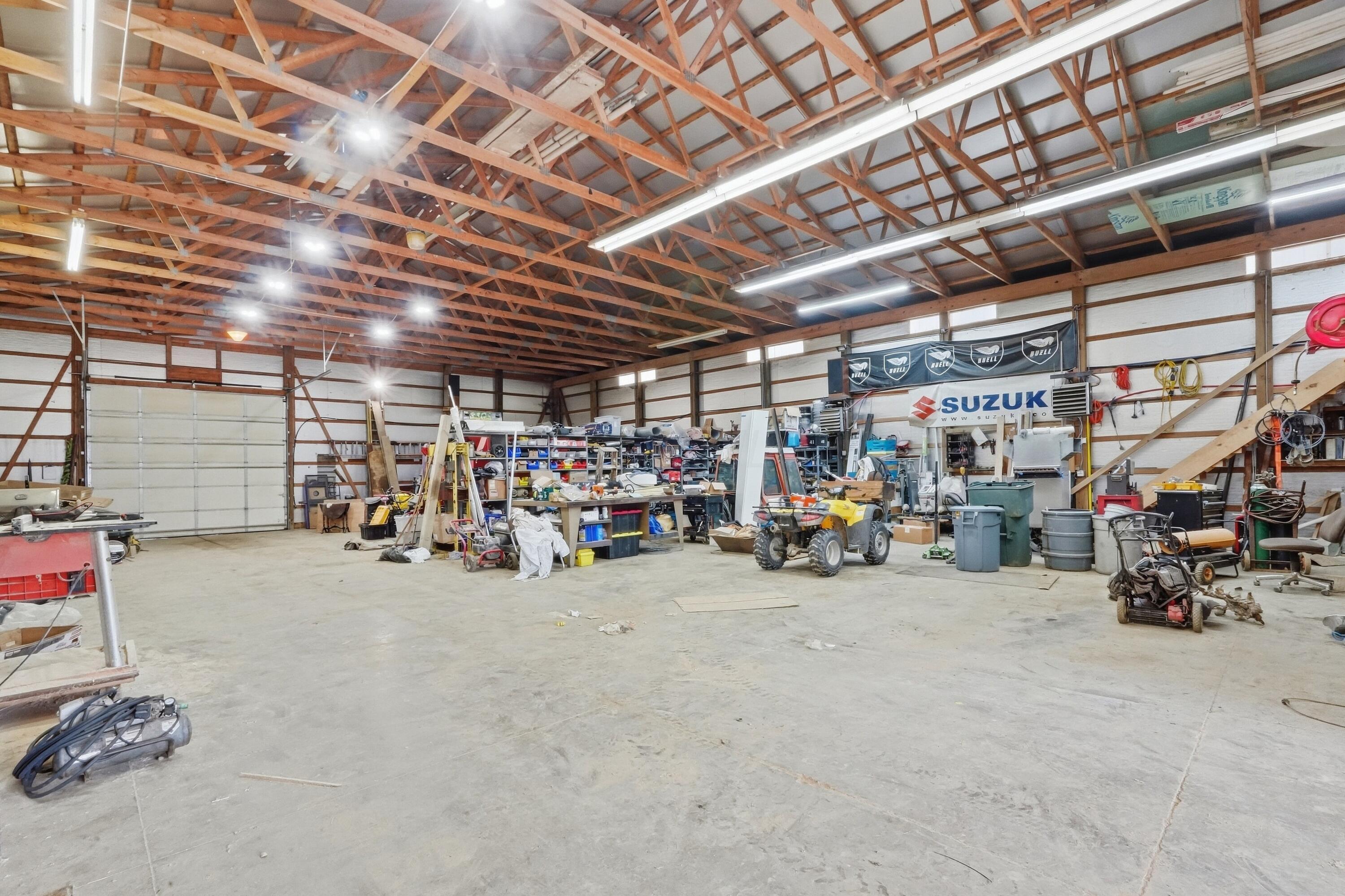 226035954 Property Photo 46