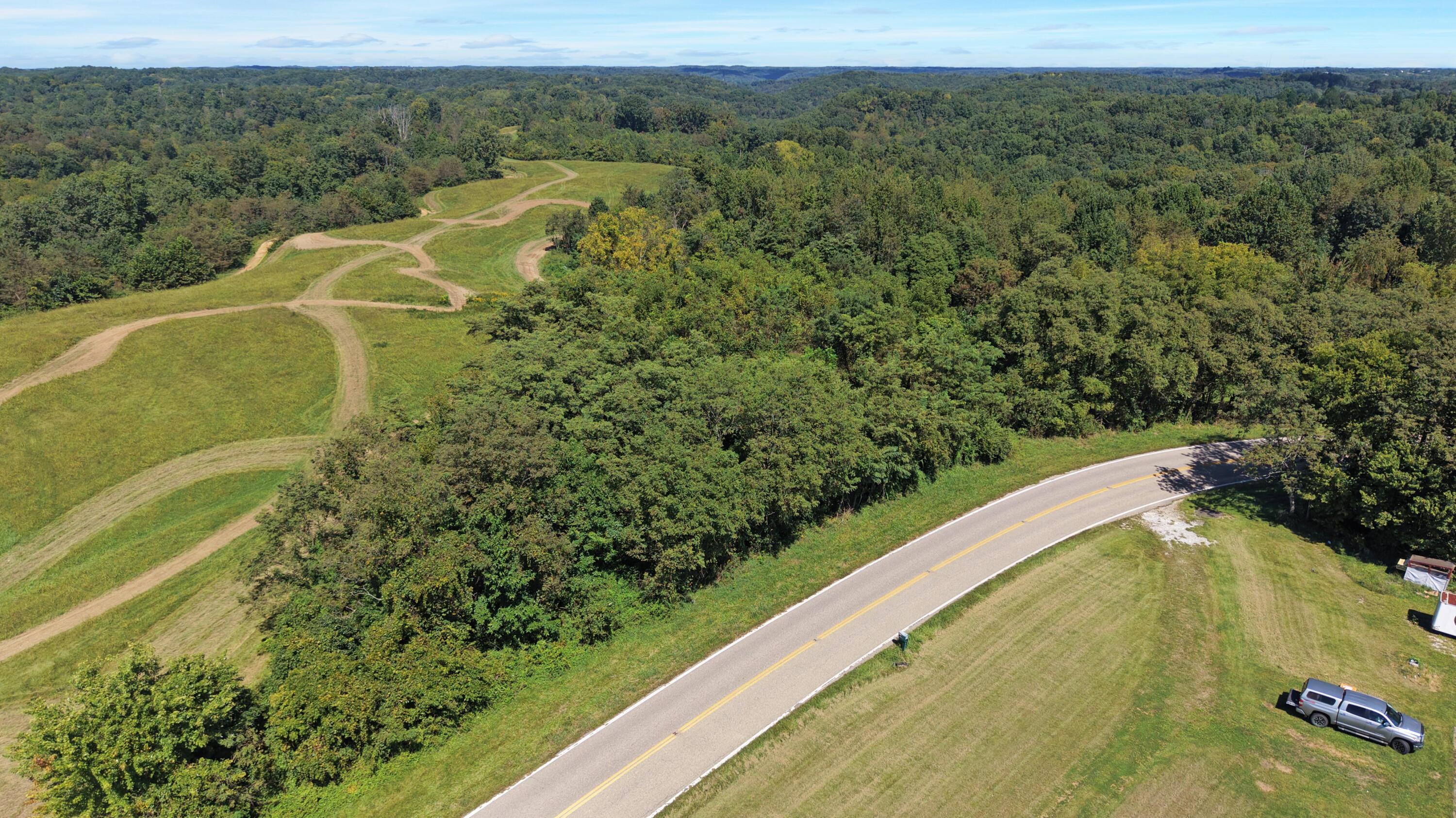 0 N Side Sr 689, 10.57 Ac Property Photo 4