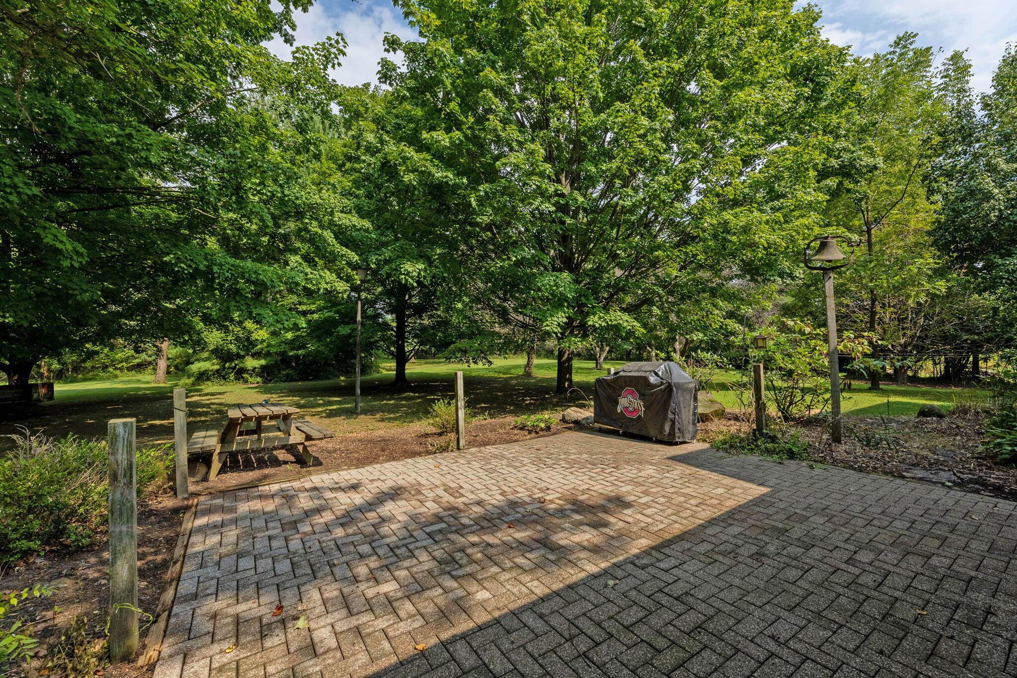 15419 Montgomery Road Property Photo 15