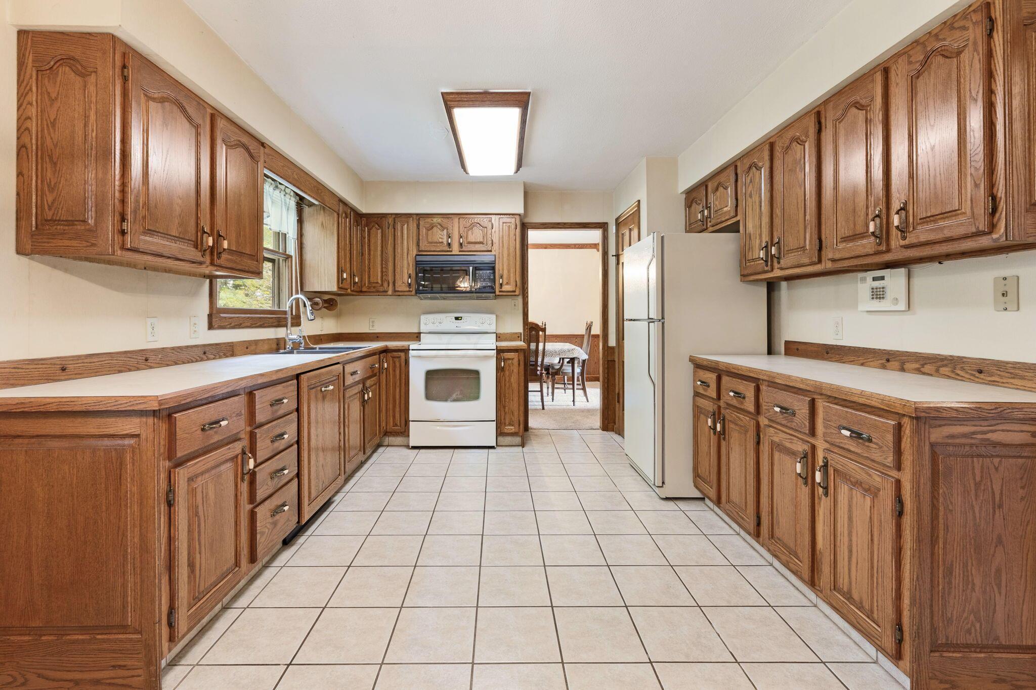 15419 Montgomery Road Property Photo 35
