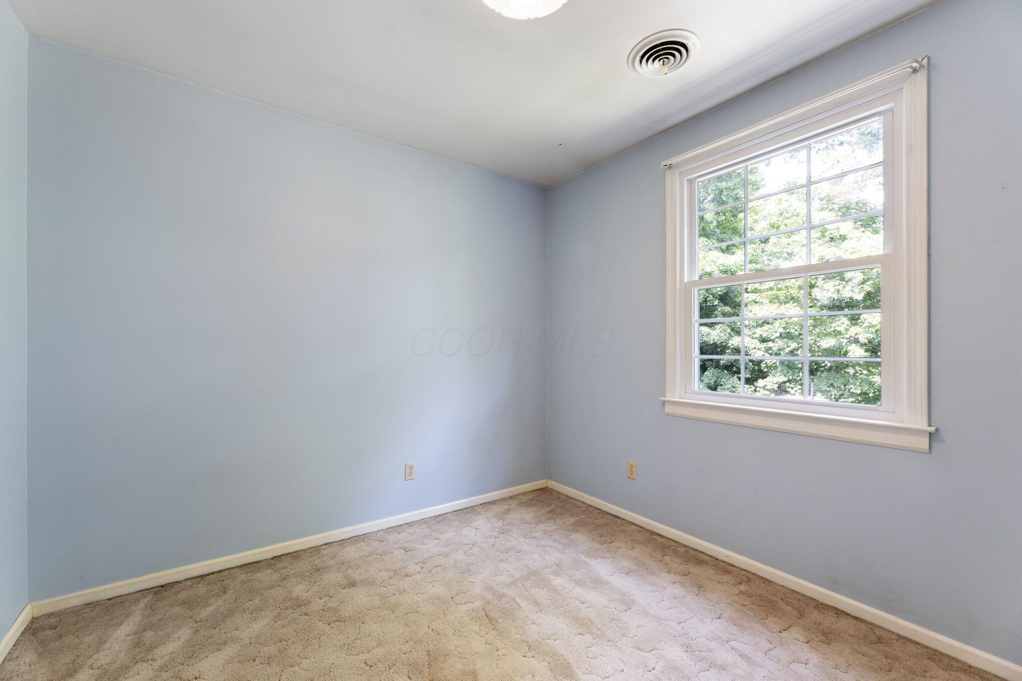 15419 Montgomery Road Property Photo 48