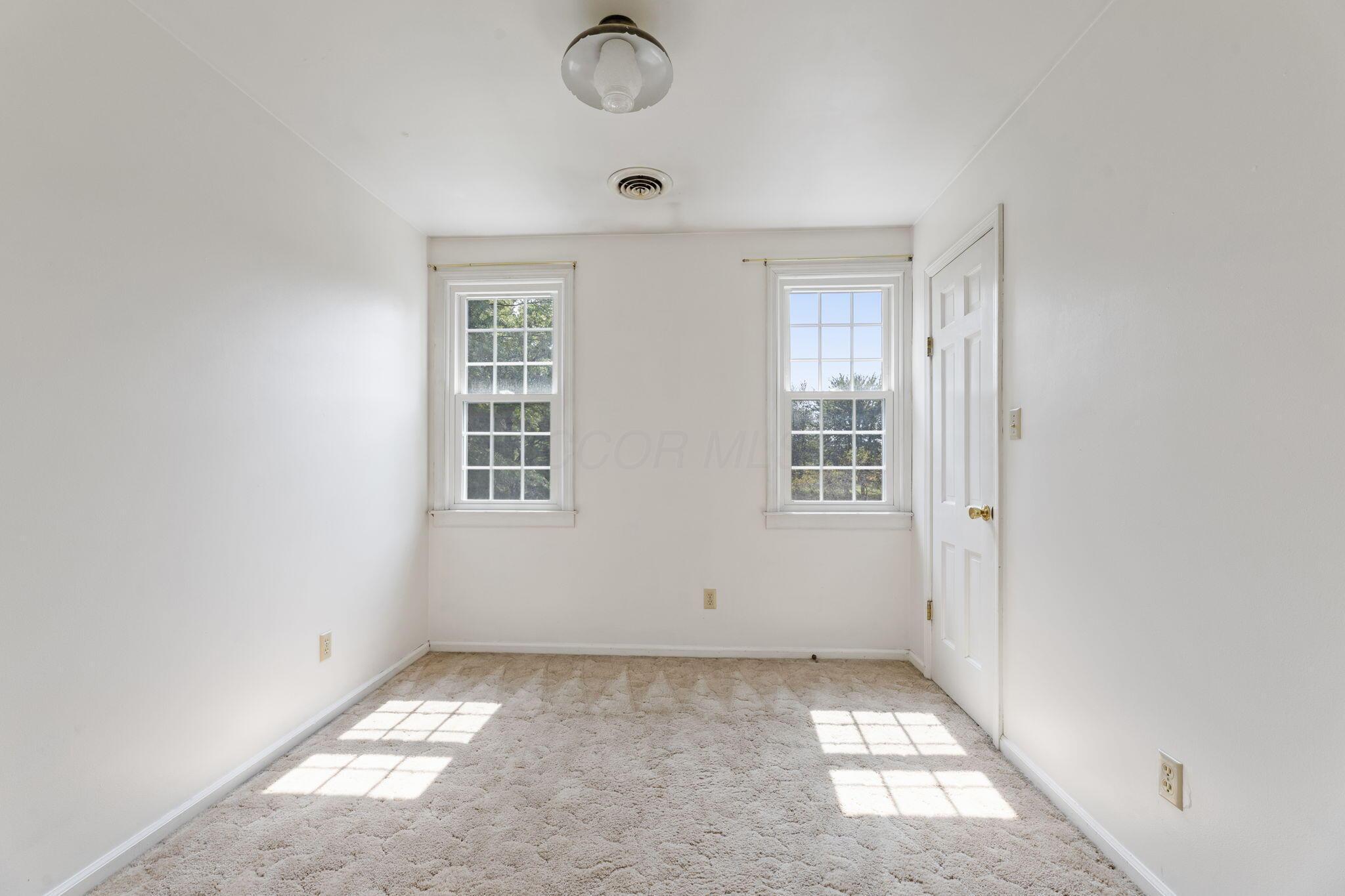 15419 Montgomery Road Property Photo 51