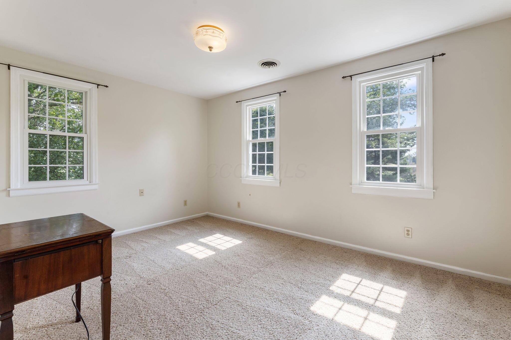 15419 Montgomery Road Property Photo 54
