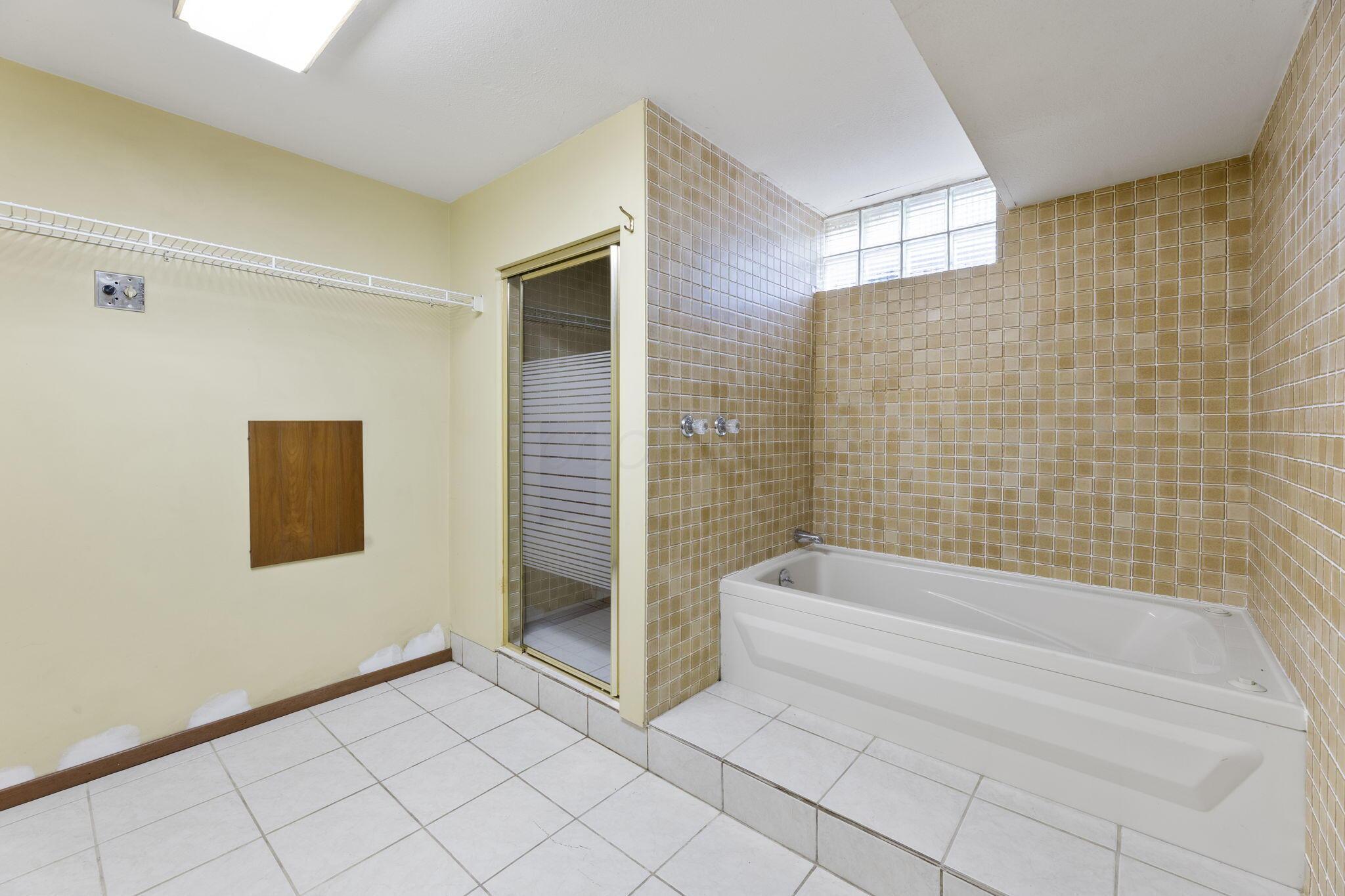 15419 Montgomery Road Property Photo 66