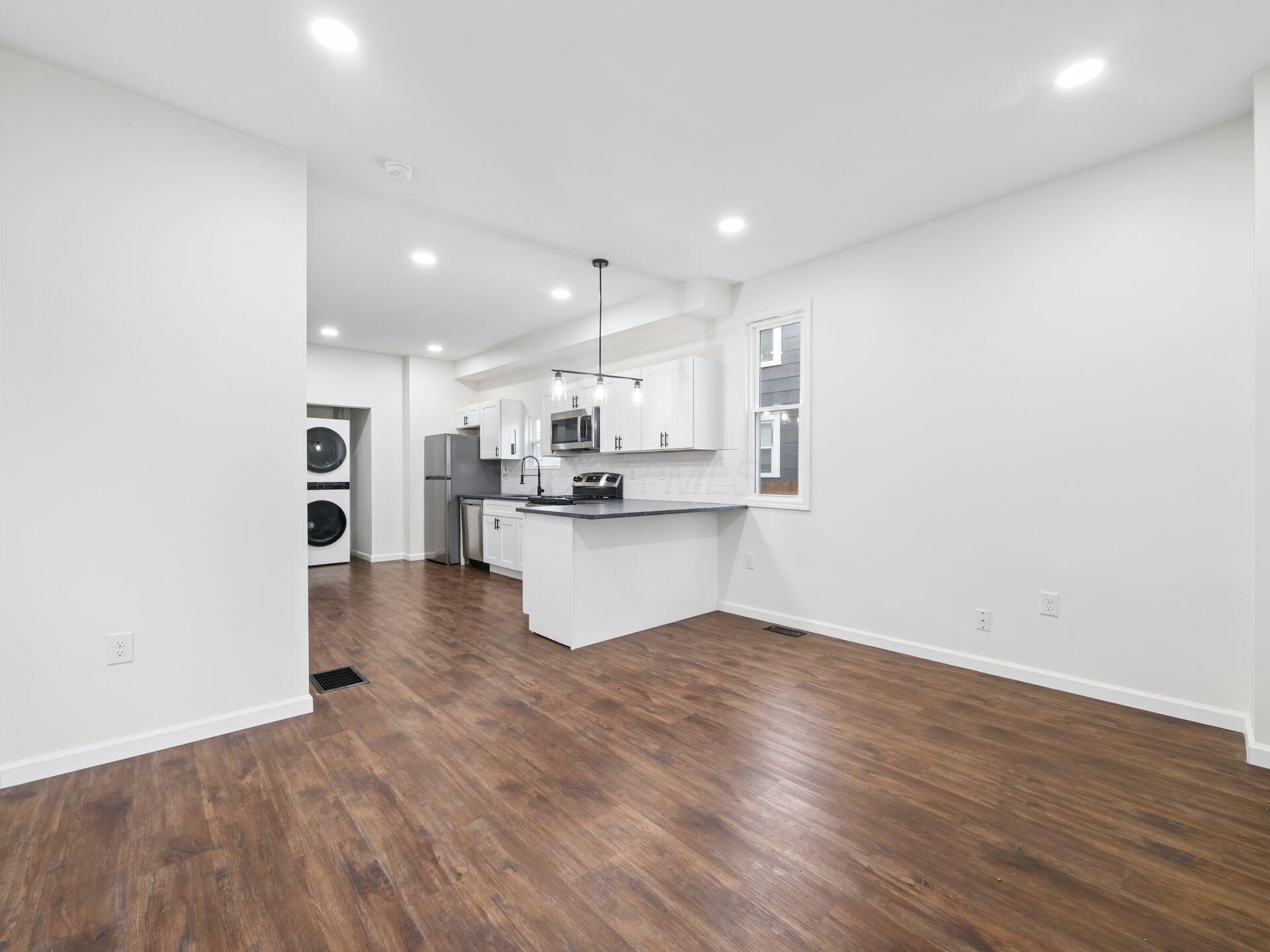 180 E Morrill Avenue Property Photo 3