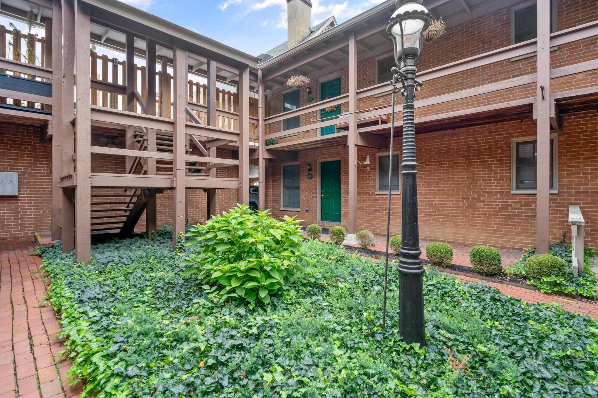 253 E Kossuth Street, A Property Photo 29