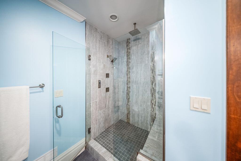 856 Neil Avenue Property Photo 24