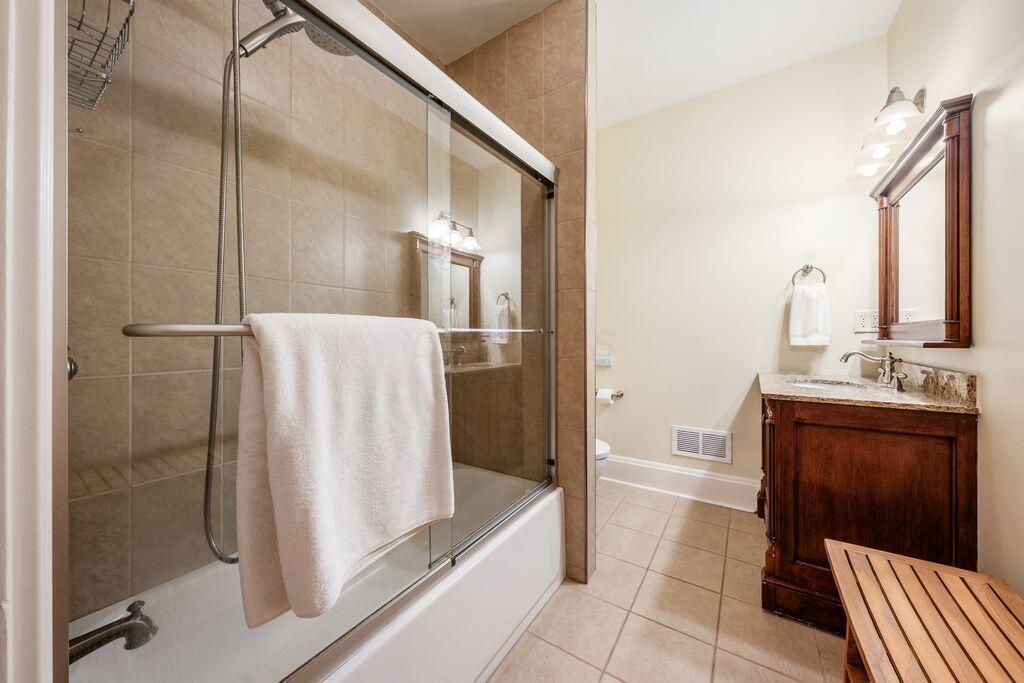 856 Neil Avenue Property Photo 27