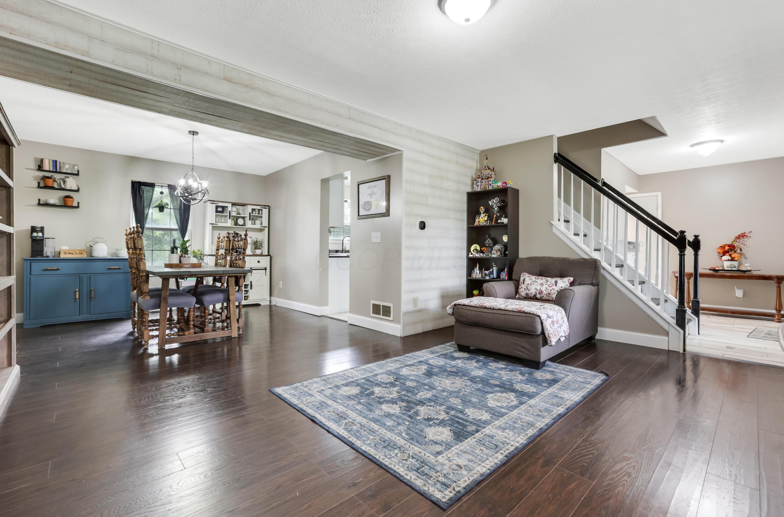 157 Shaleridge Drive Property Photo 11