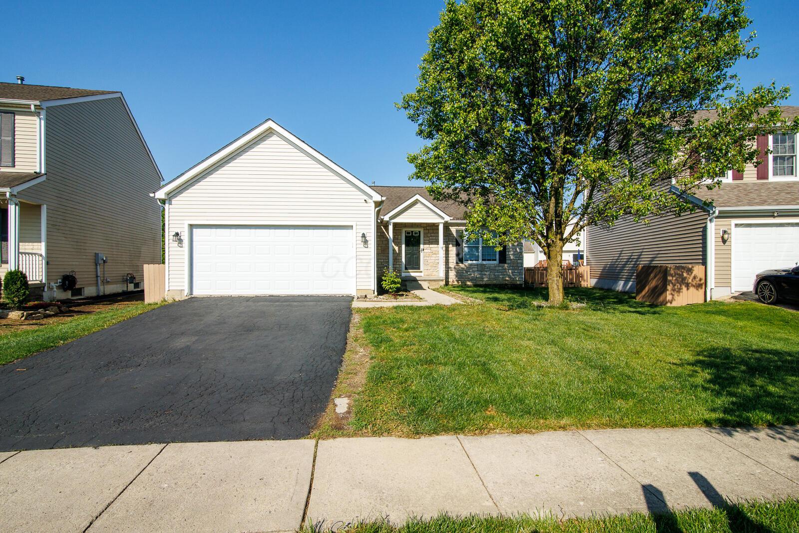 363 Belfair Drive Property Photo 1