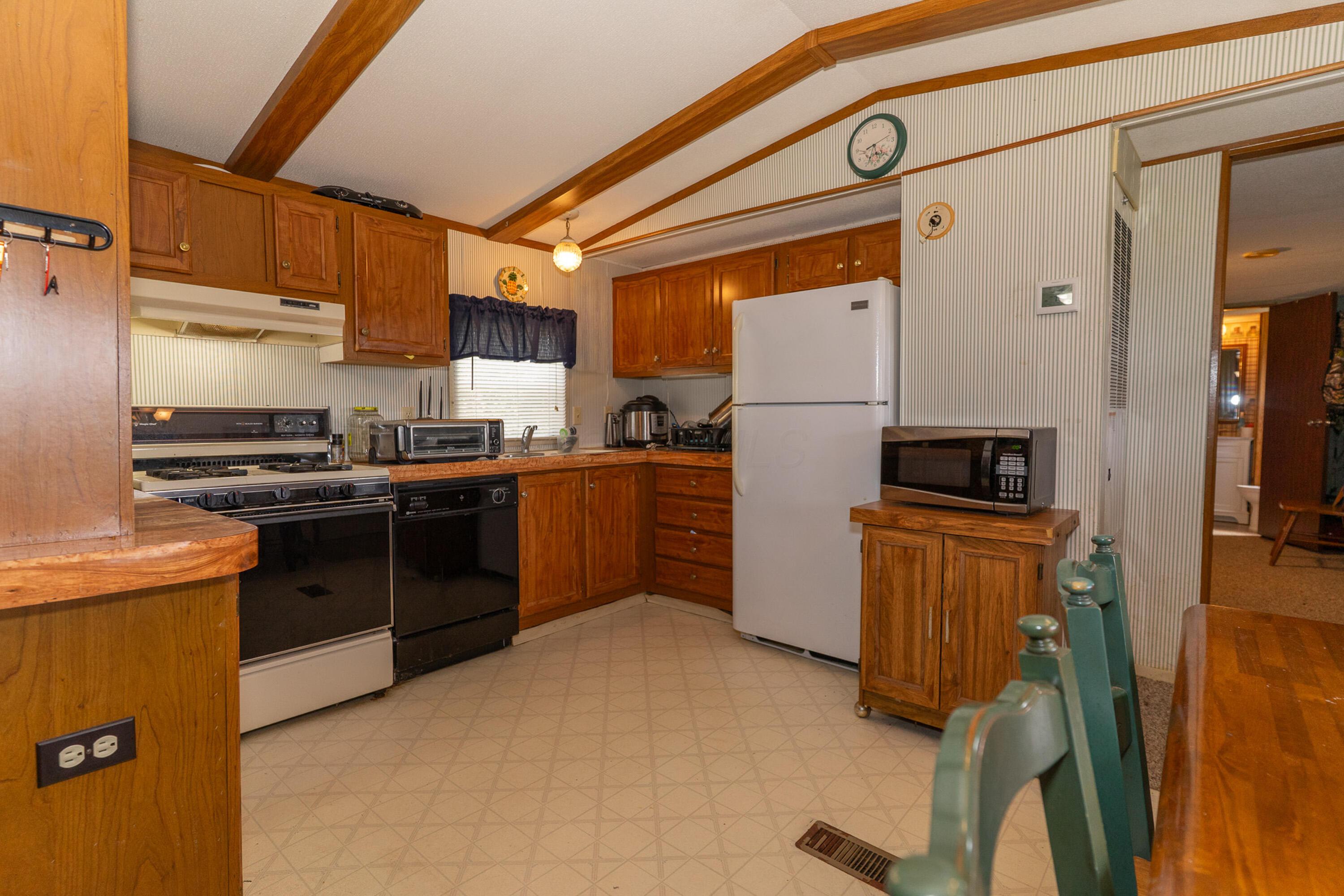 3930 Mcnally Road Property Photo 27