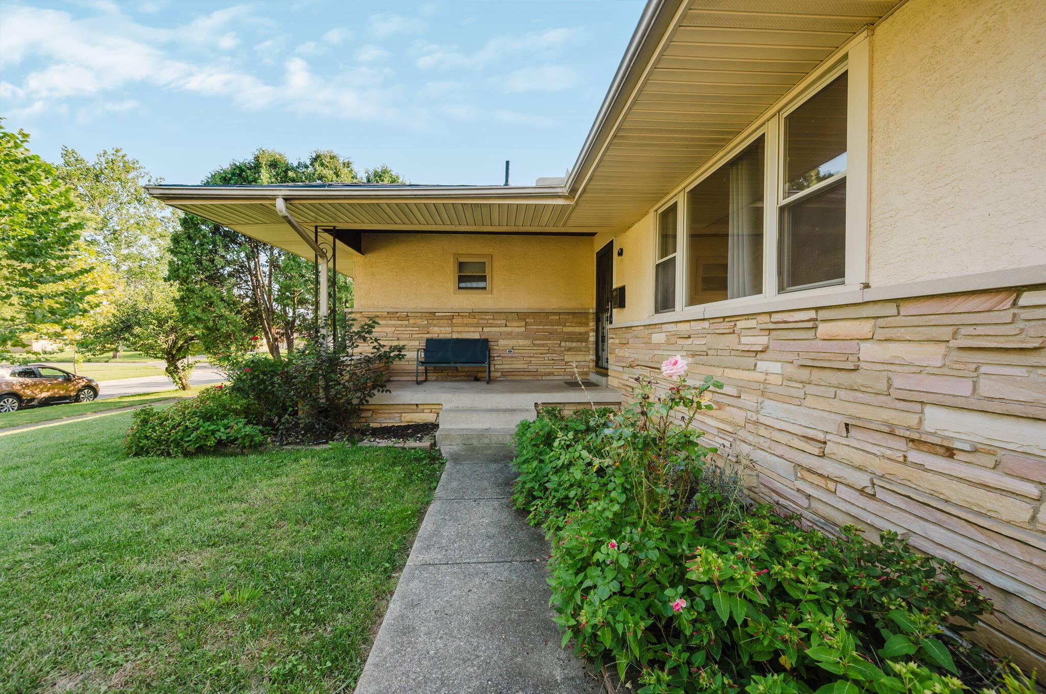 1209 Westphal Avenue Property Photo 3