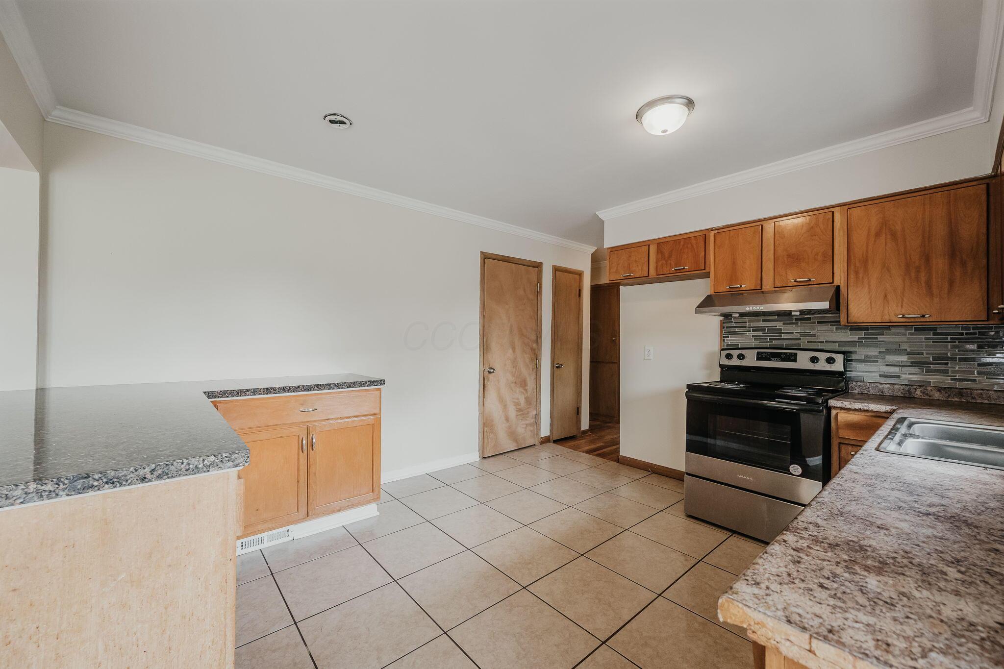 1209 Westphal Avenue Property Photo 22