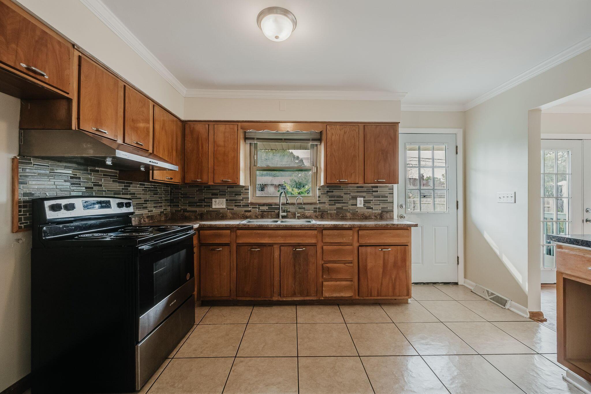 1209 Westphal Avenue Property Photo 23