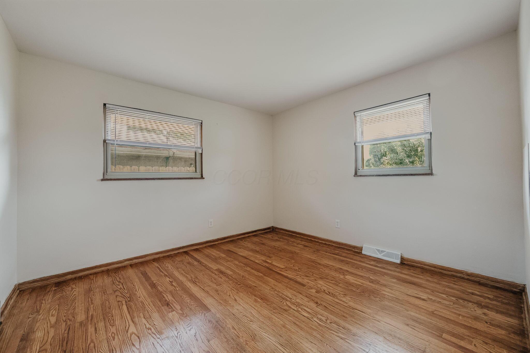 1209 Westphal Avenue Property Photo 32