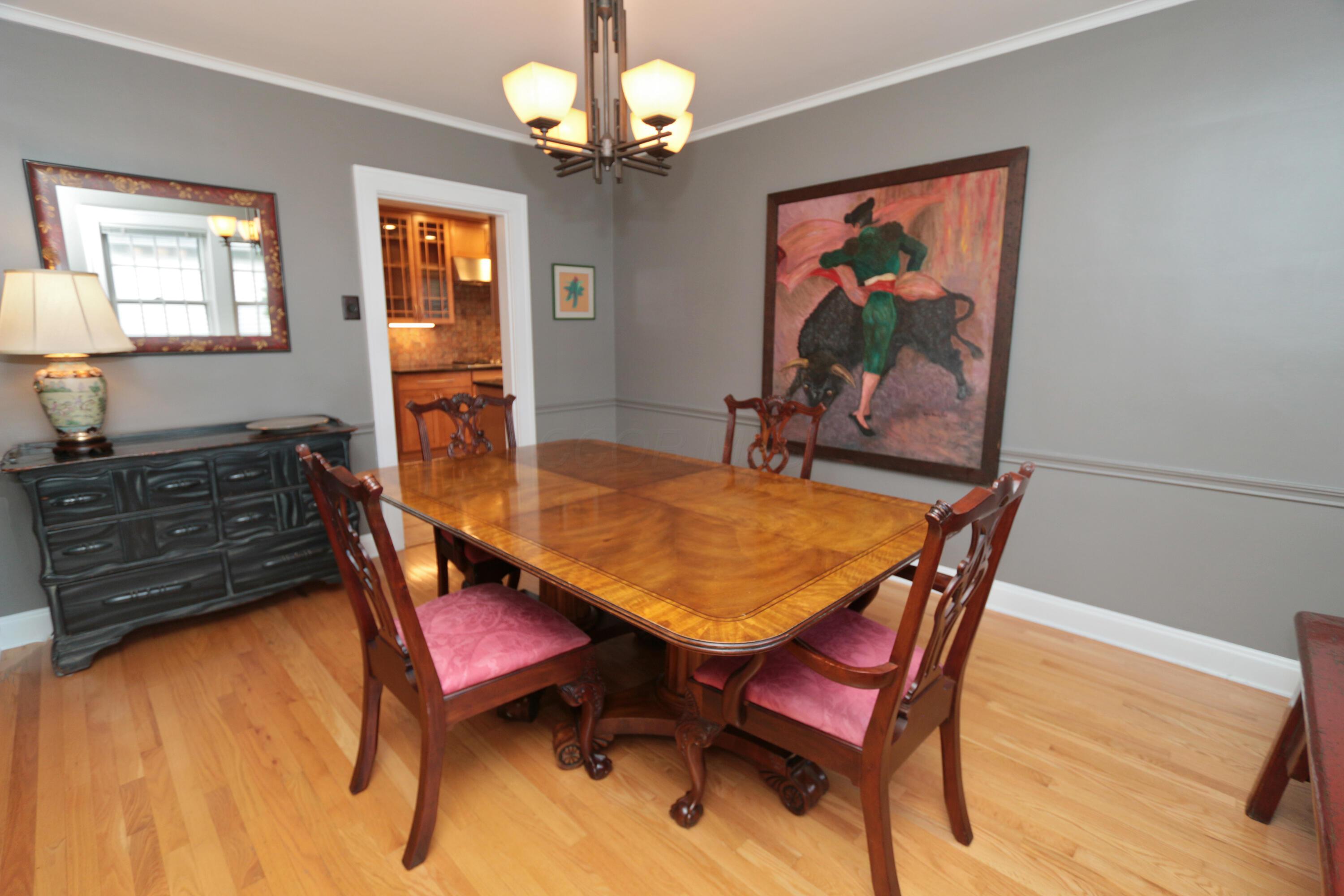 188 Montrose Way Property Photo 19