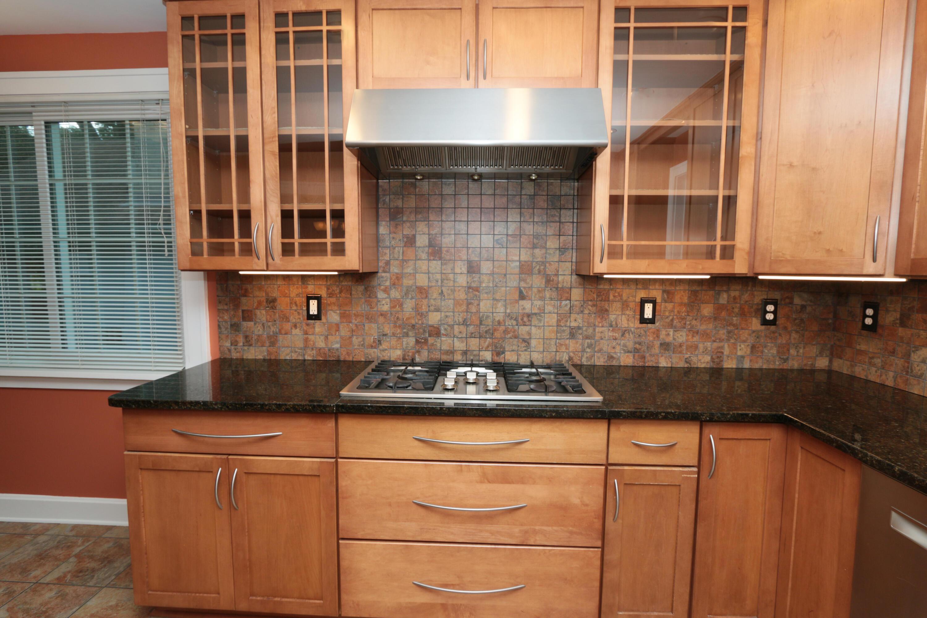188 Montrose Way Property Photo 24