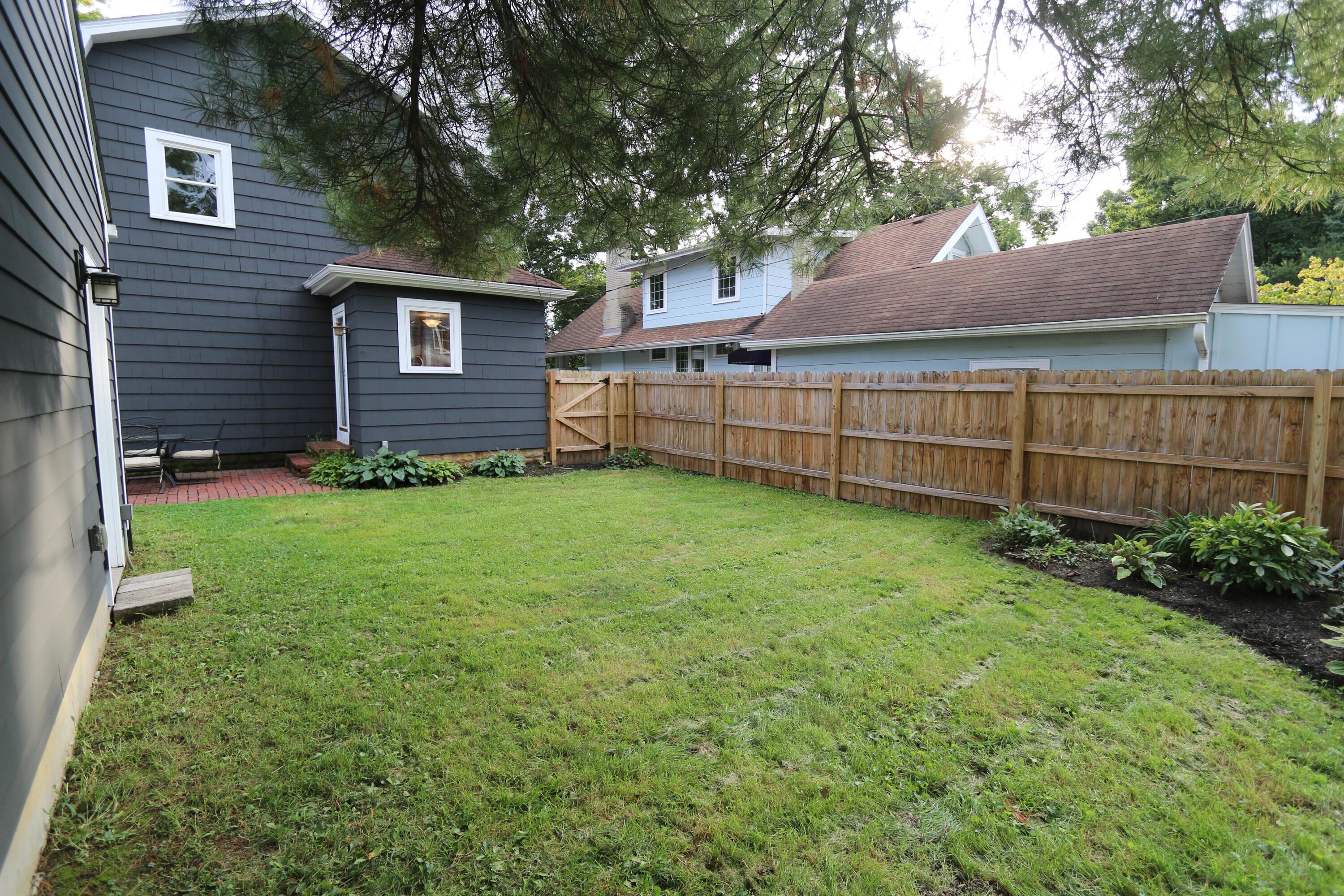 188 Montrose Way Property Photo 49