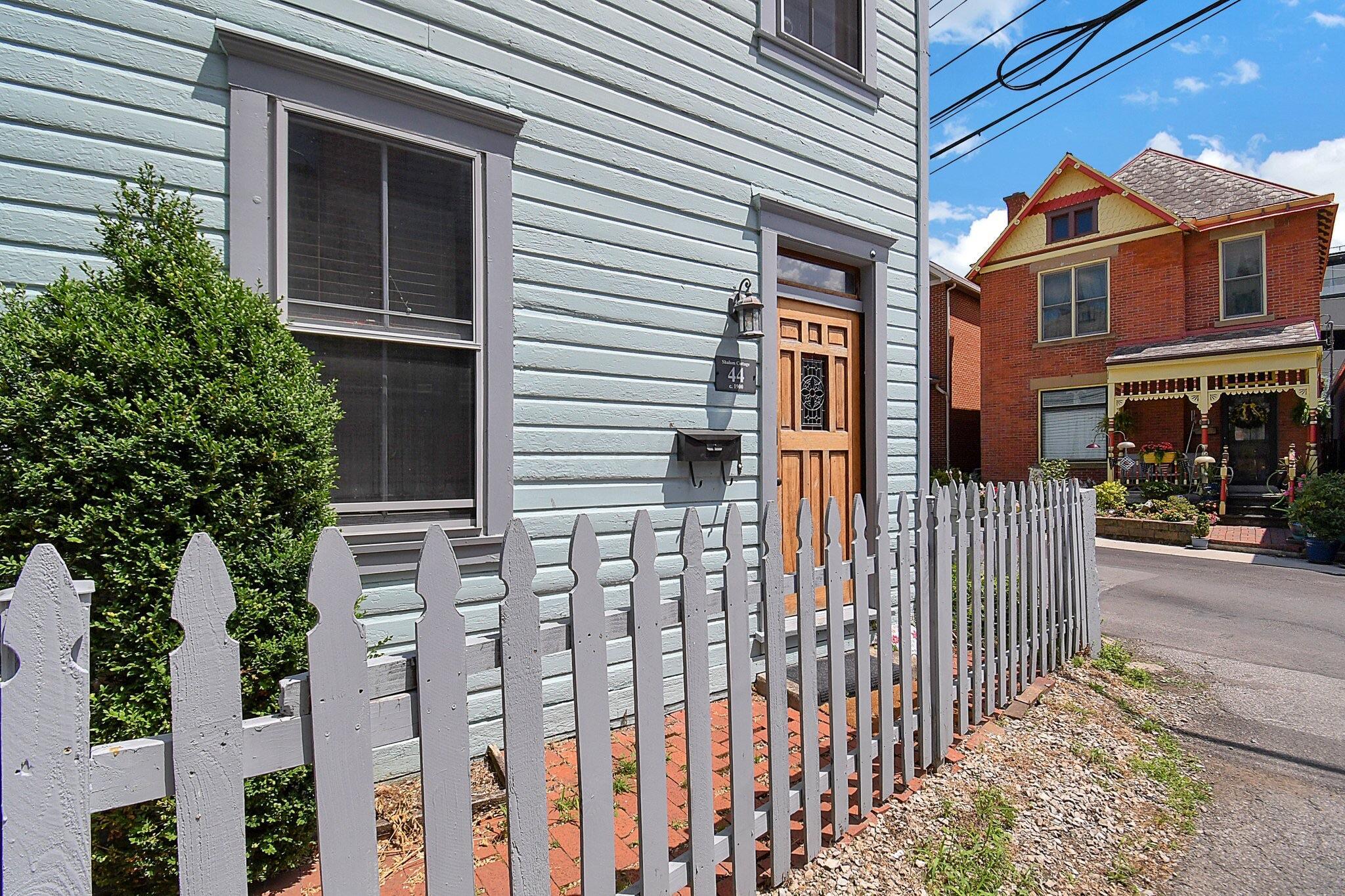 42-44 E Prescott Street Property Photo 30