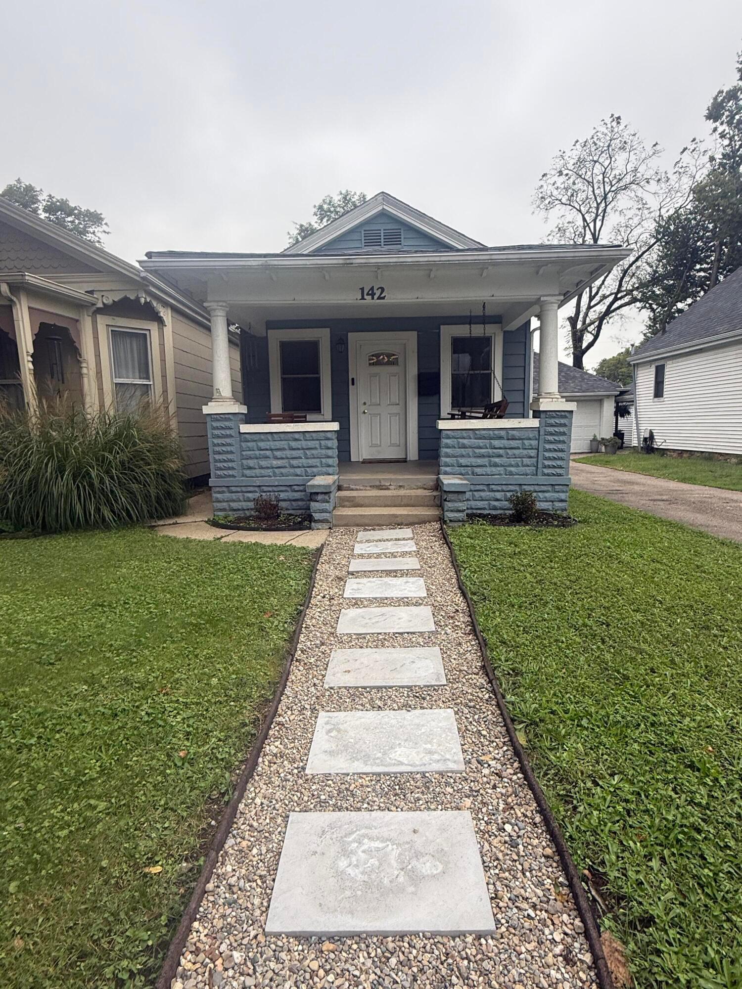 142 N High Street Property Photo 1