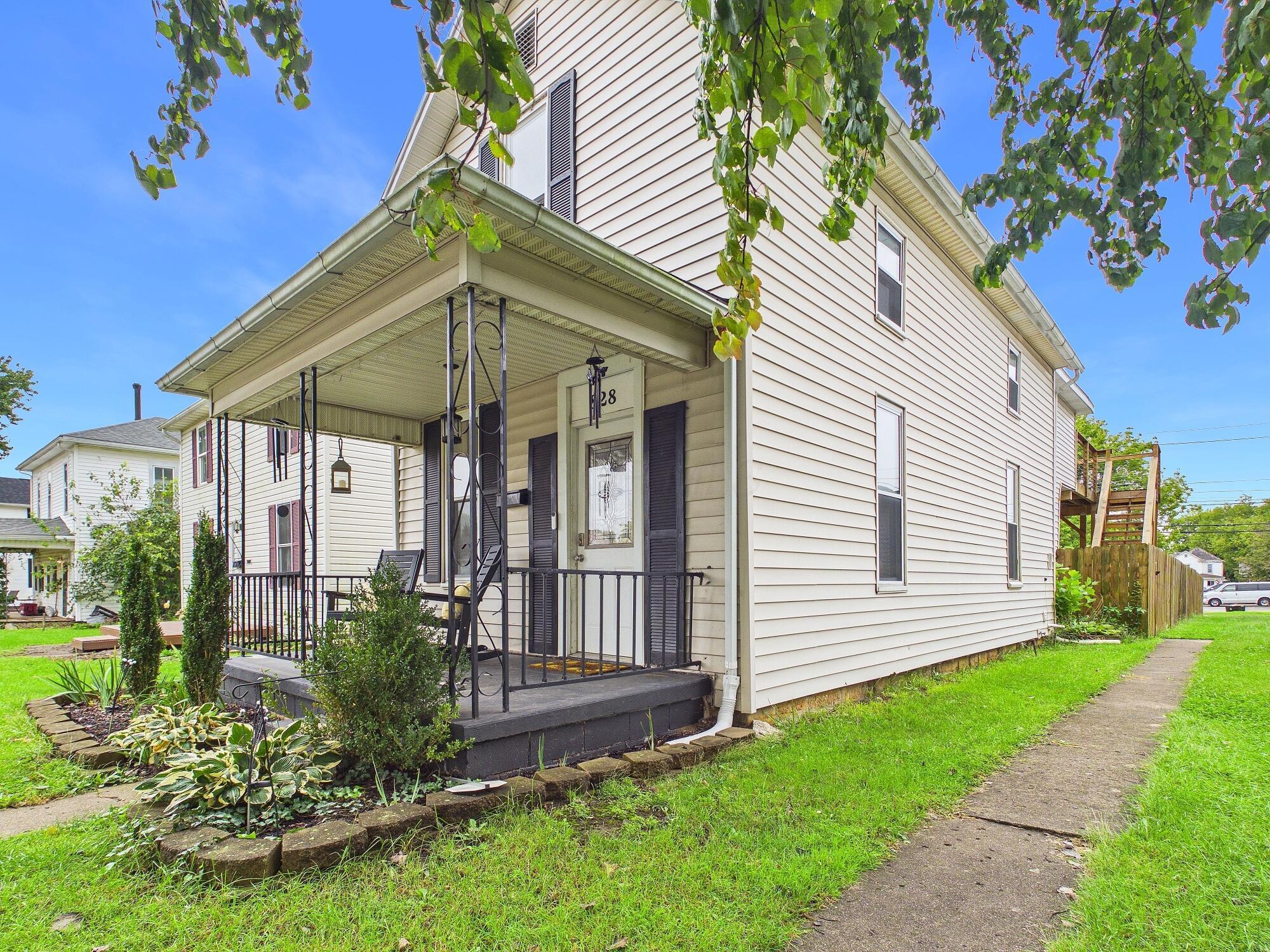 828 E Wheeling Street Property Photo 7
