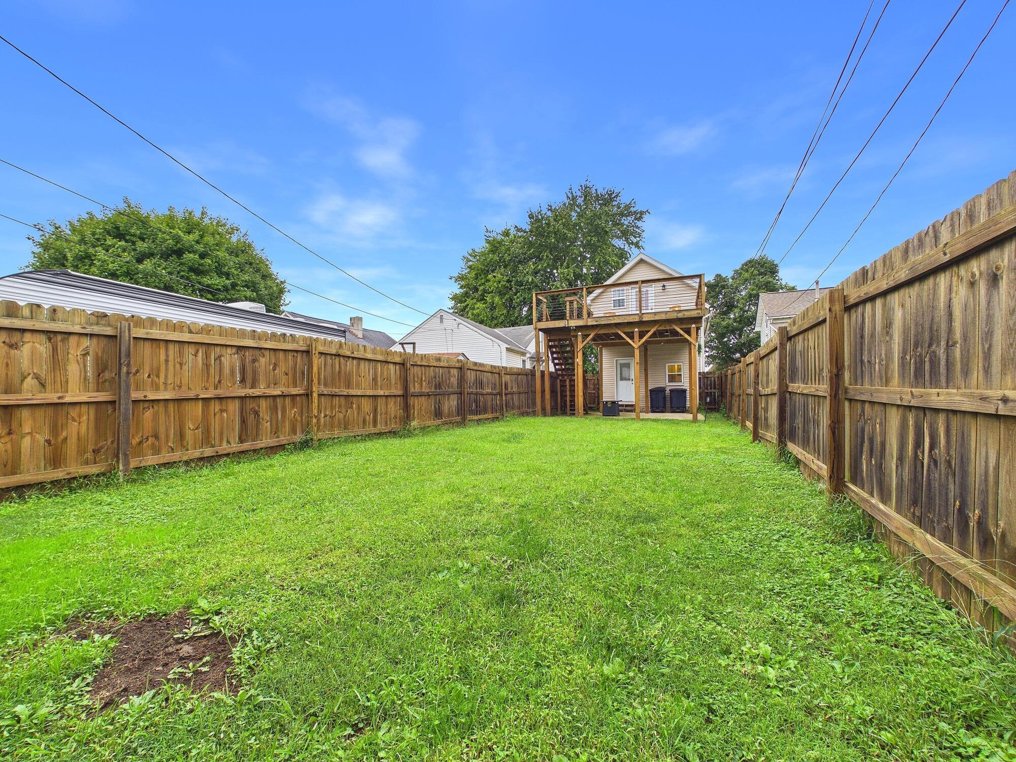 828 E Wheeling Street Property Photo 42