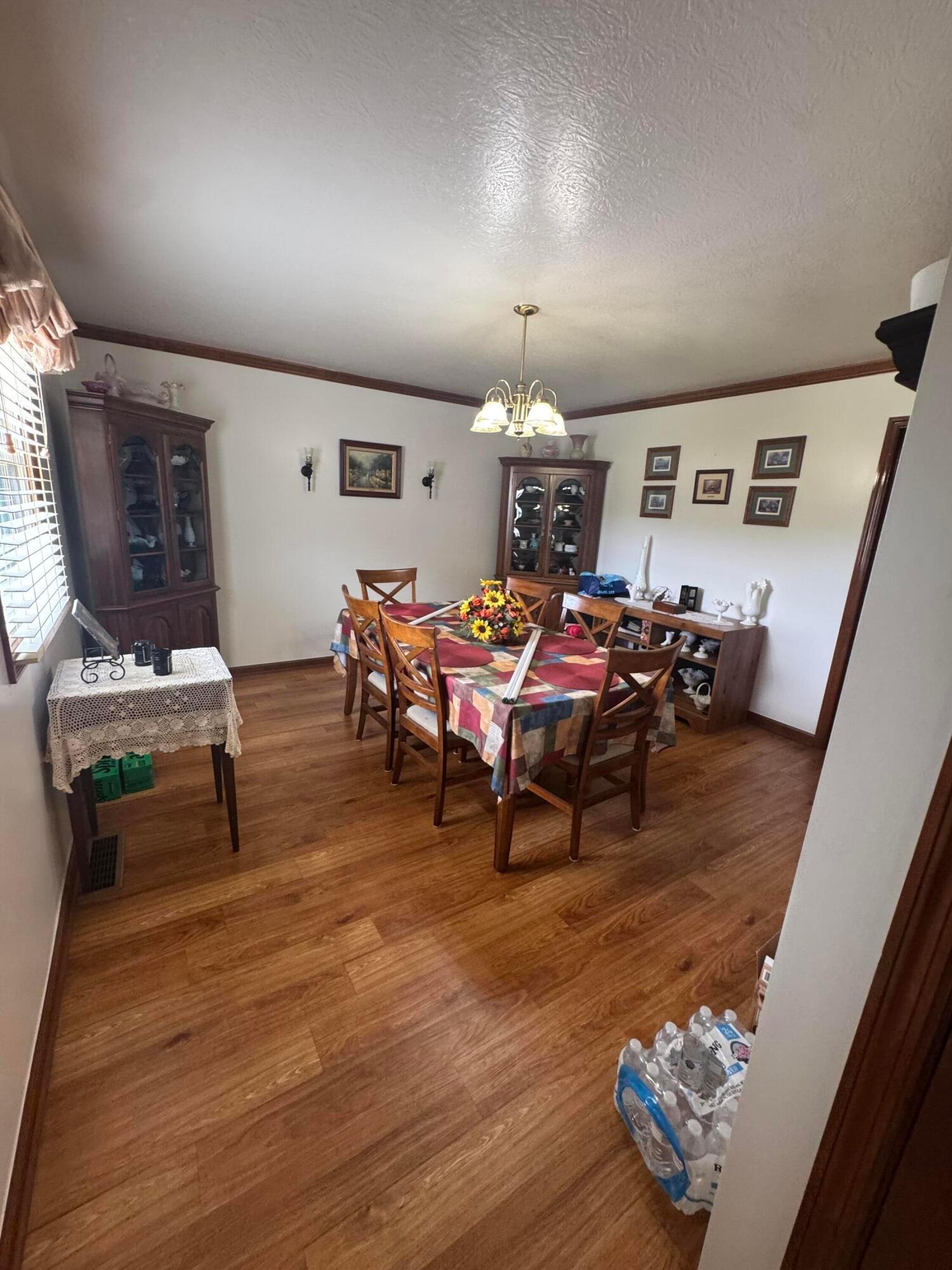 7885 Old River Road Property Photo 21