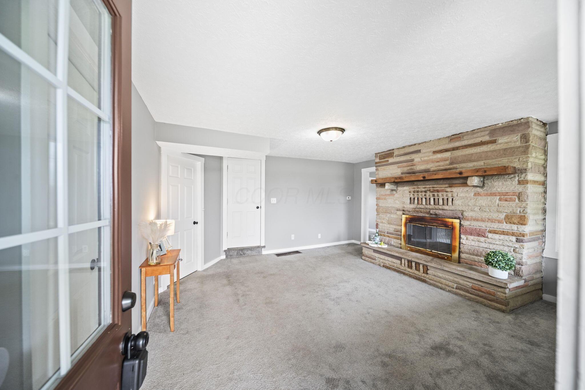 226036103 Property Photo 6