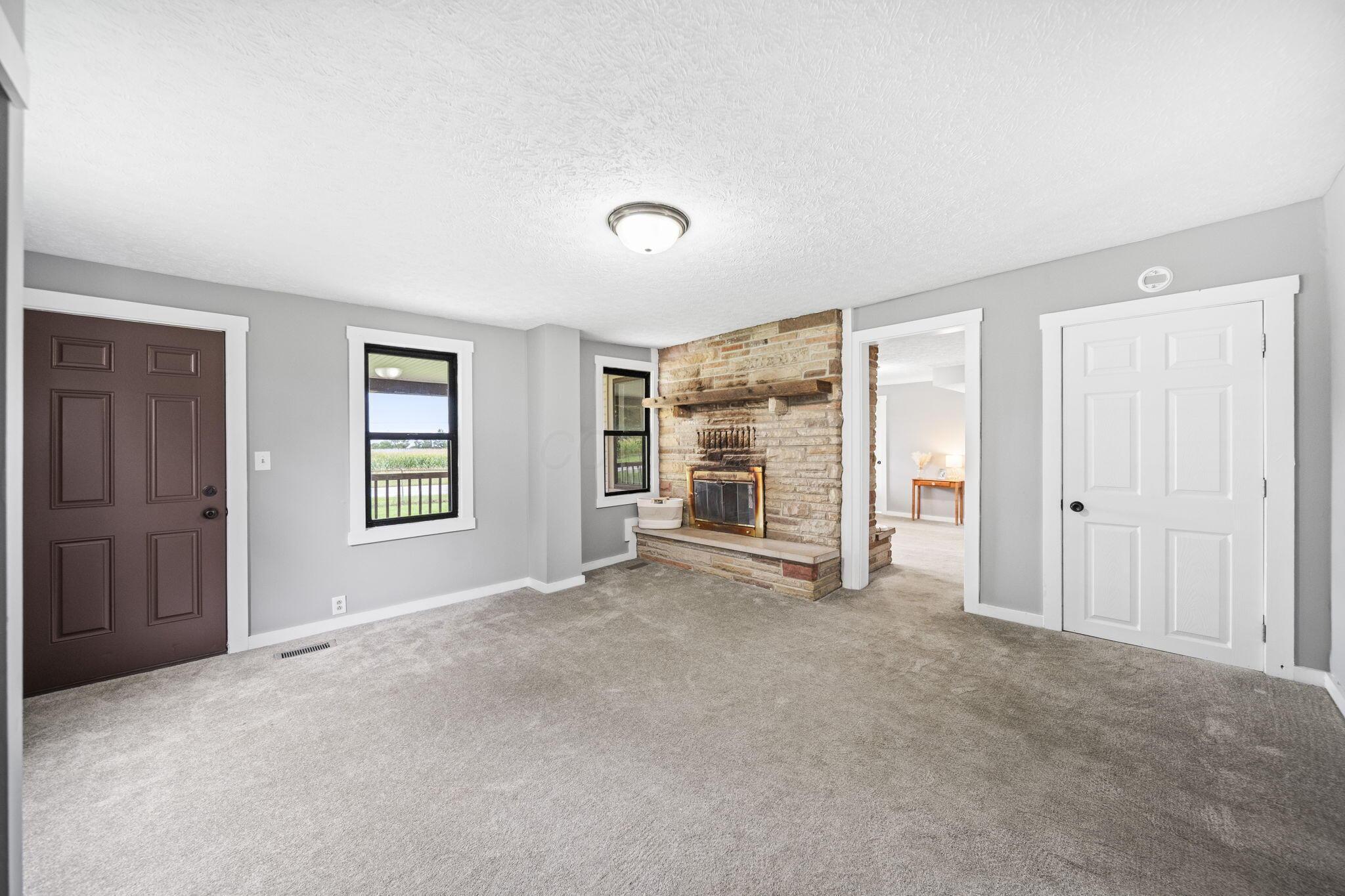 226036103 Property Photo 11