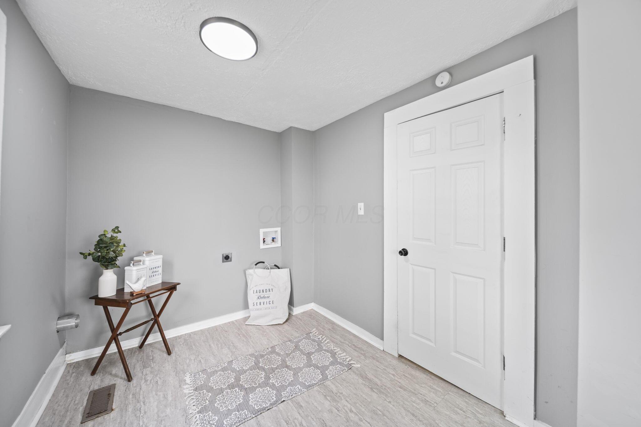 226036103 Property Photo 27