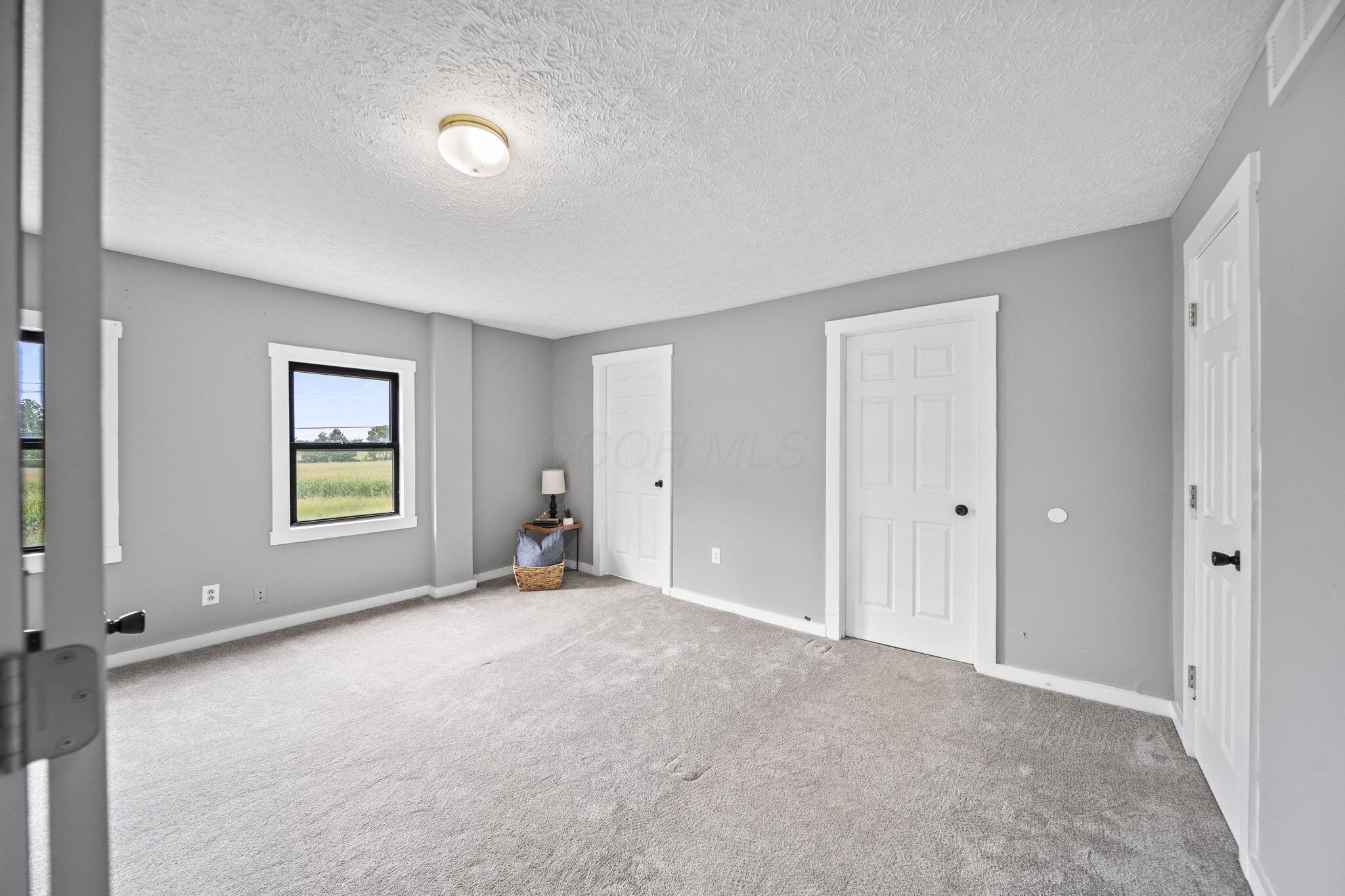 226036103 Property Photo 45