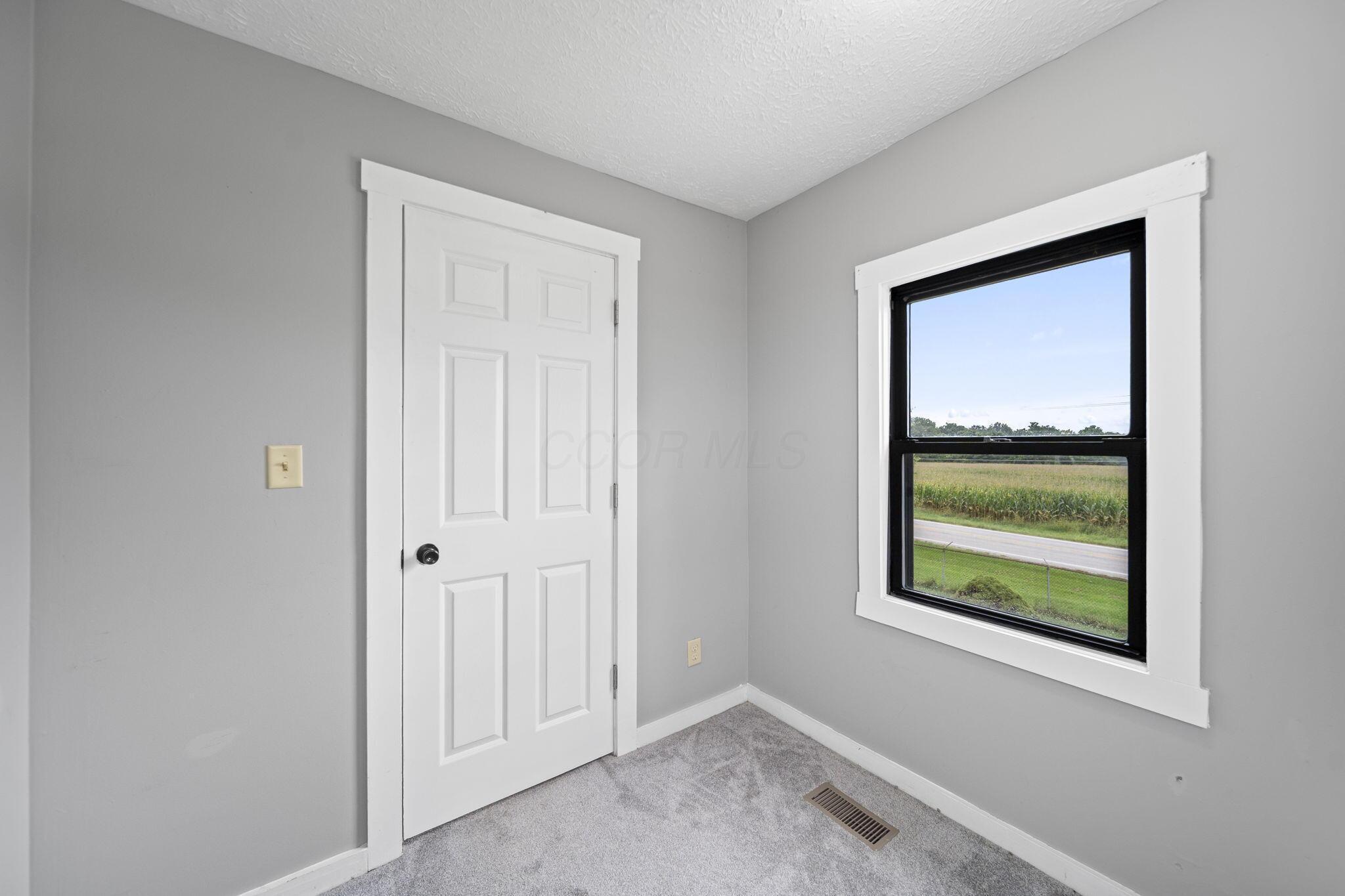 226036103 Property Photo 51