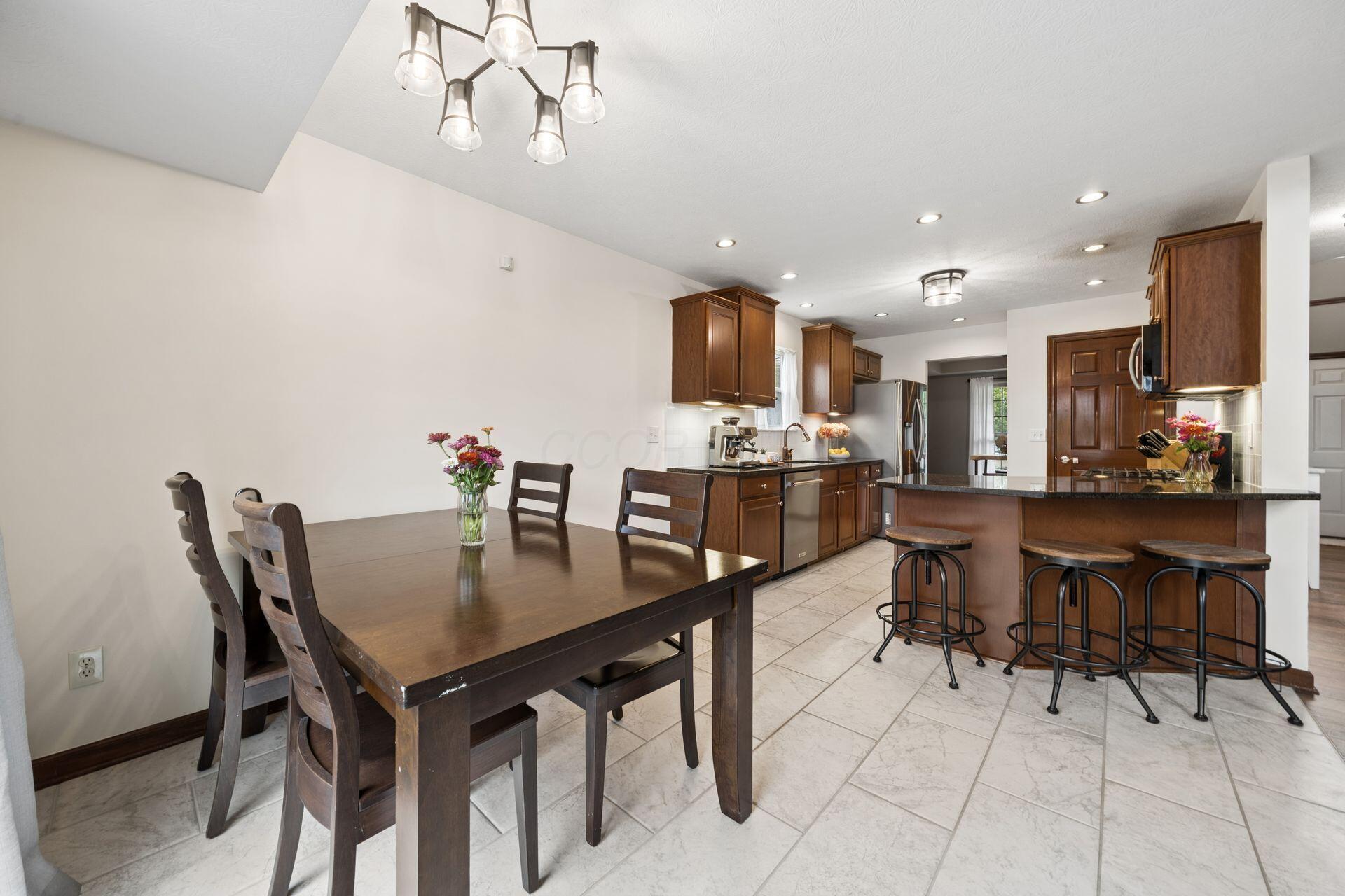 7944 Shady Maple Drive Property Photo 18