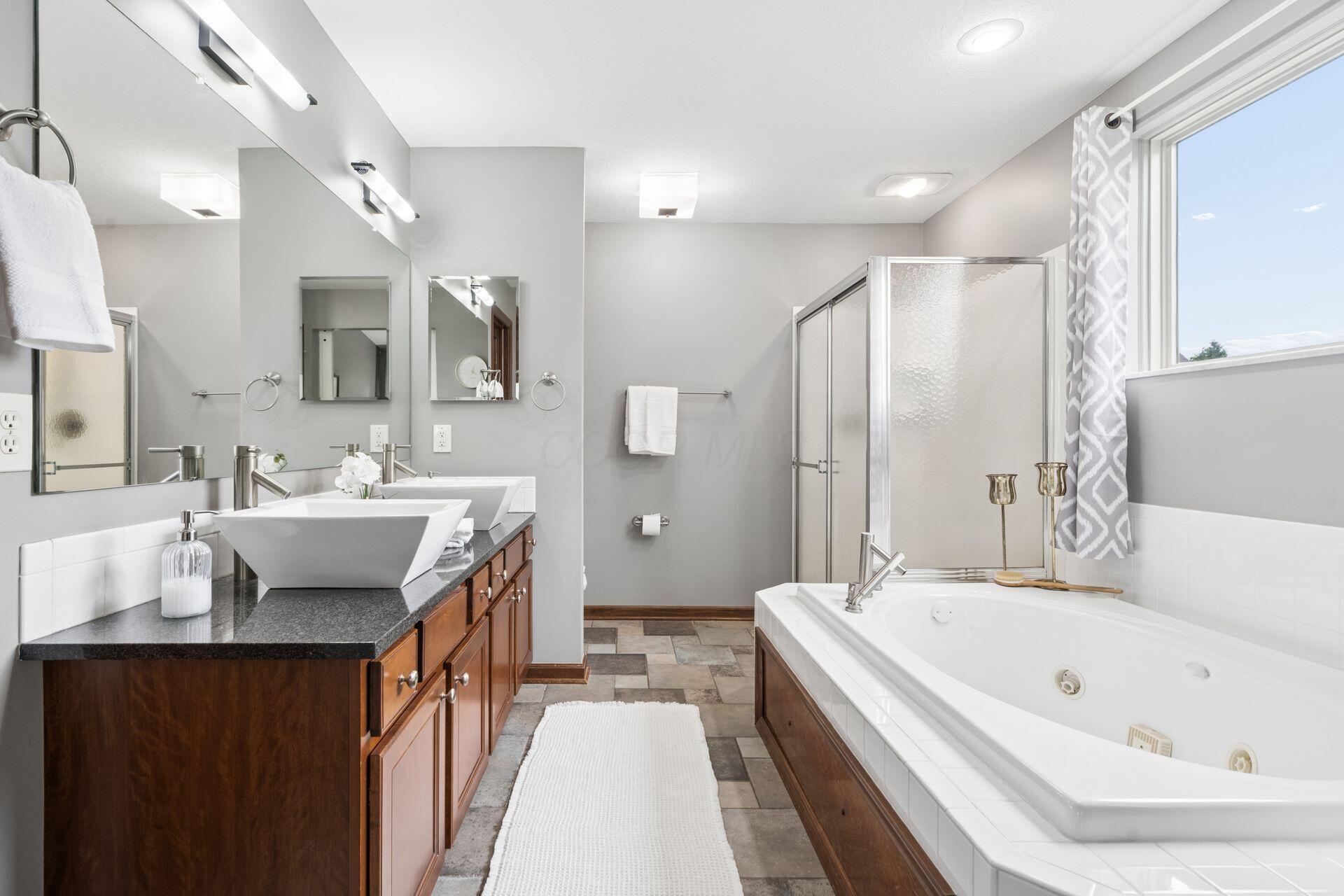 7944 Shady Maple Drive Property Photo 28
