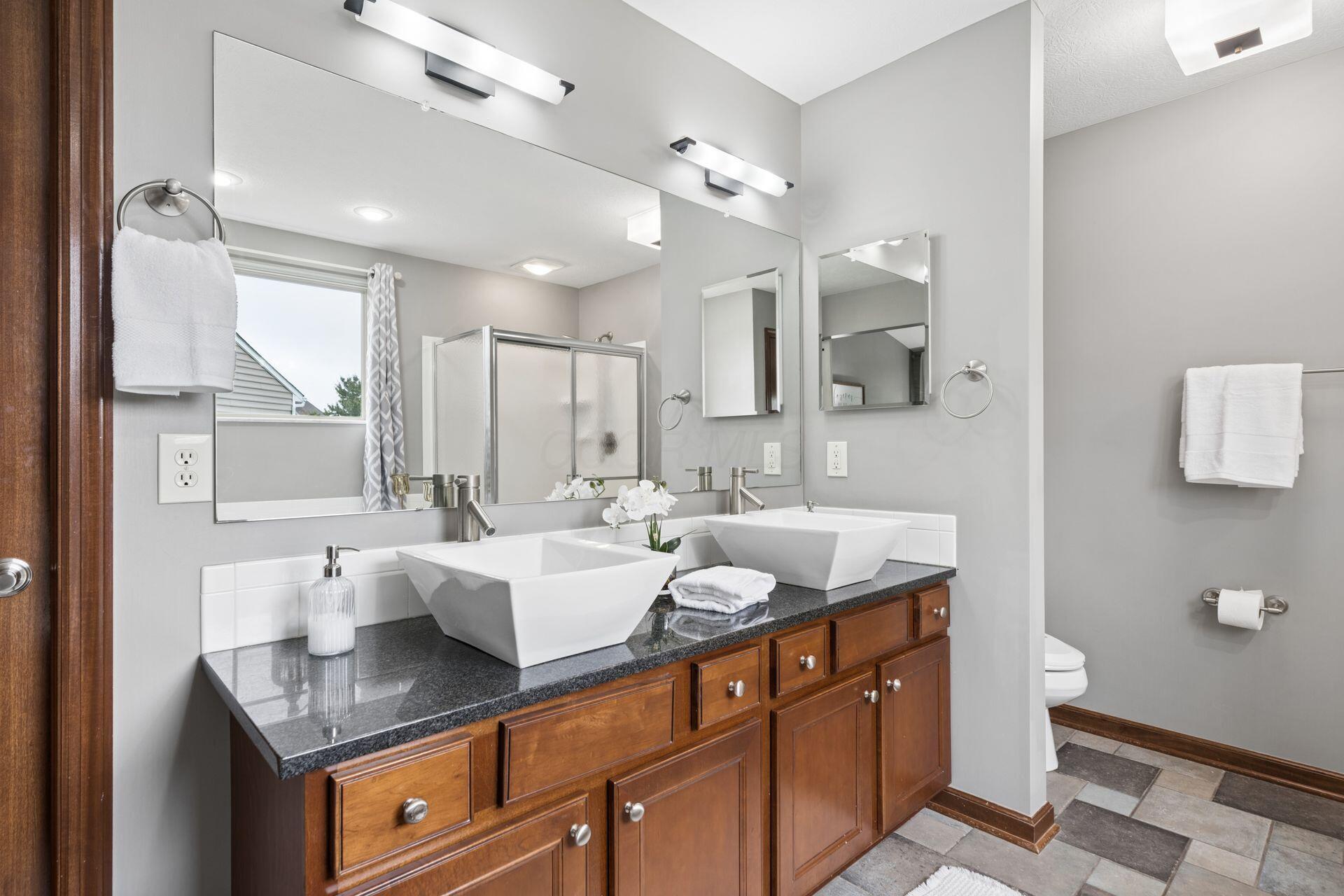 7944 Shady Maple Drive Property Photo 29