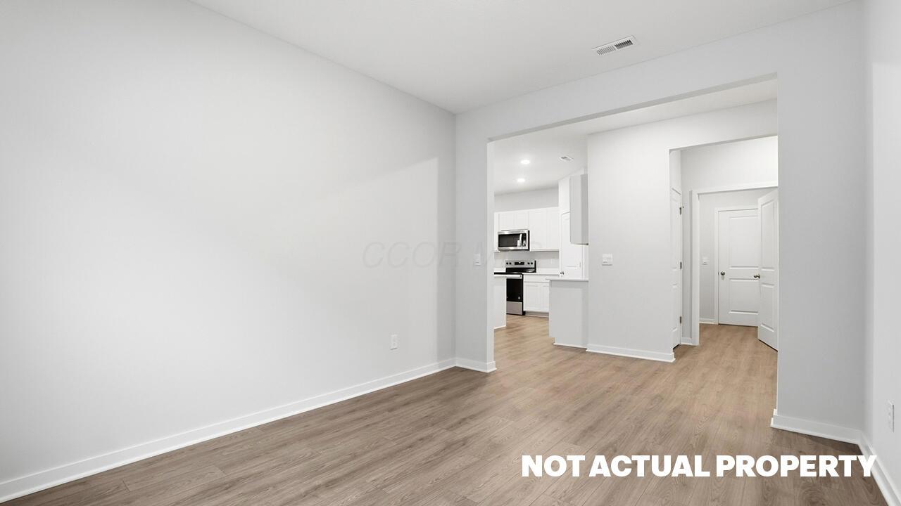 573 Winnie Way Property Photo 18
