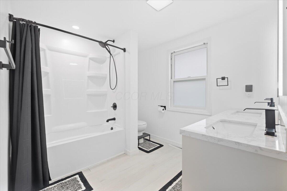 15886 Pleasant View Drive Property Photo 24