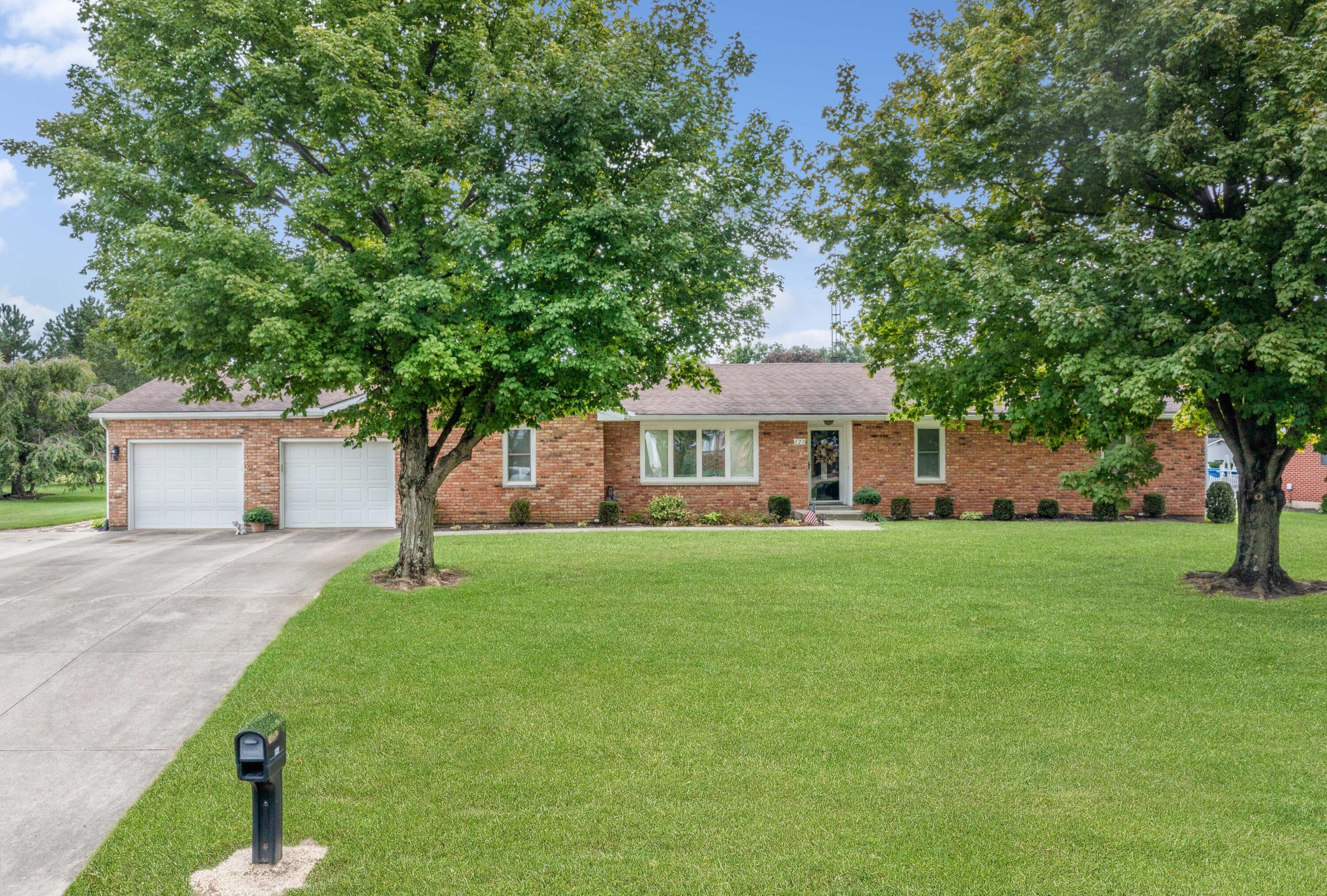 121 New Haven Drive Property Photo 1