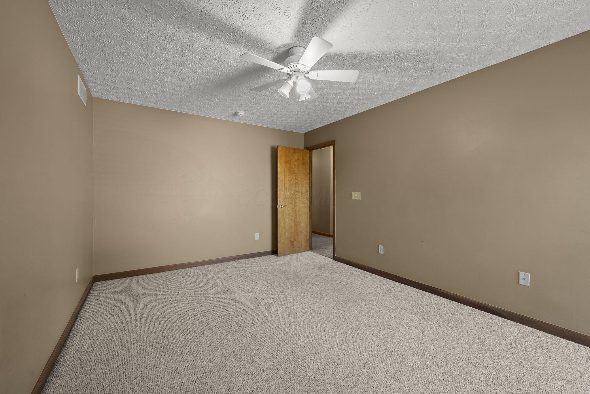 20 Madison Court Property Photo 41