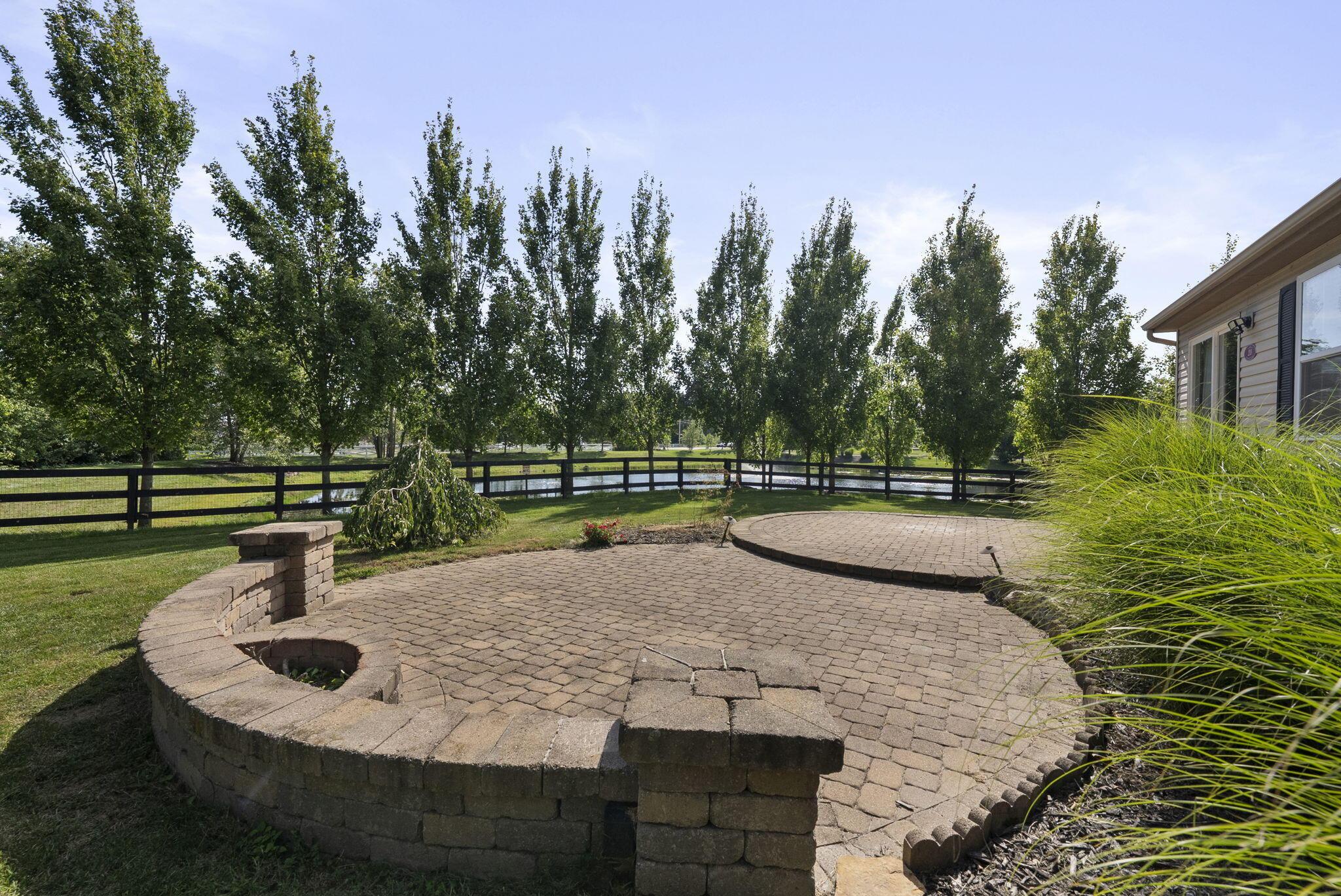 20 Madison Court Property Photo 47