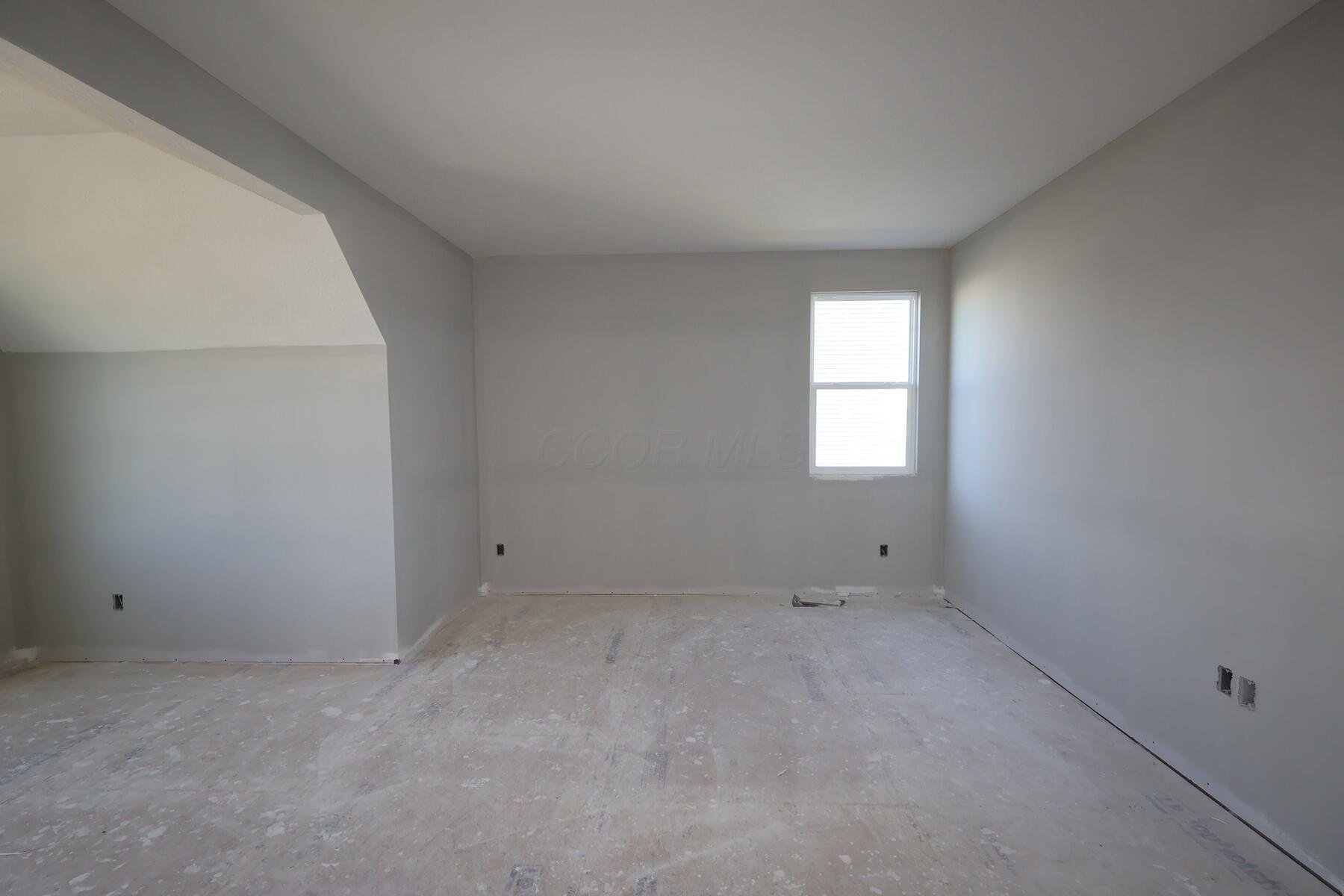 390 Fawn Valley Place Property Photo 8