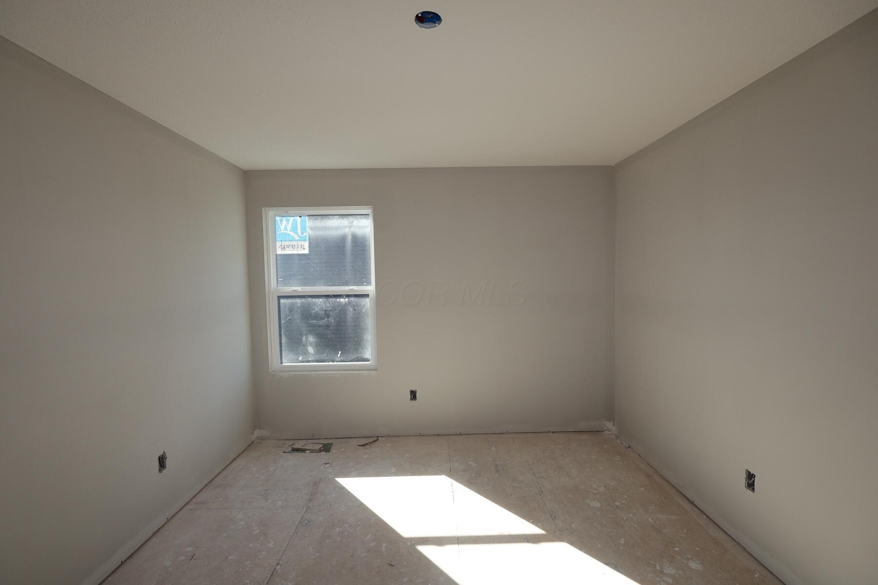 390 Fawn Valley Place Property Photo 10