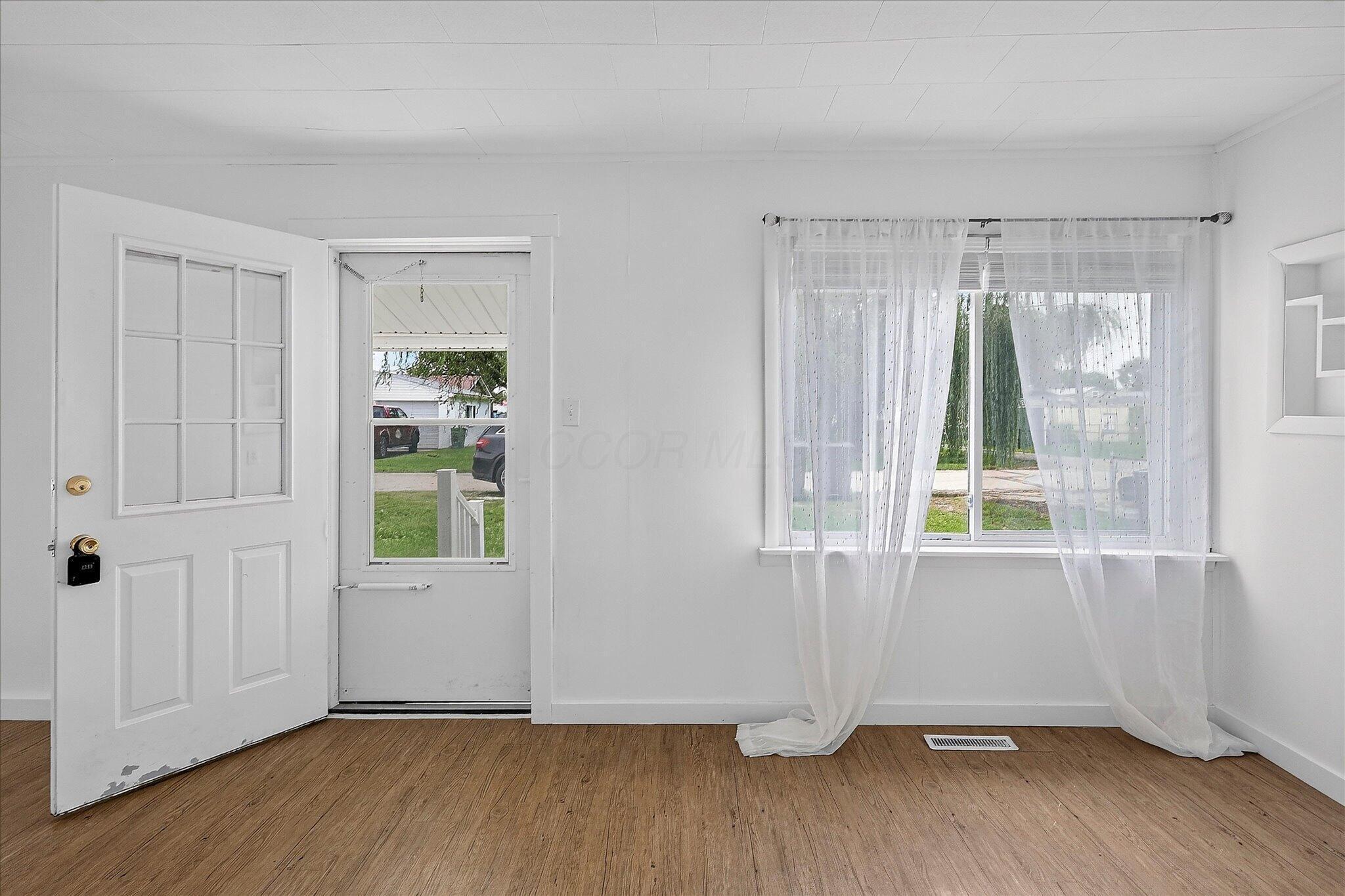 119 W Ohio Avenue W Property Photo 3
