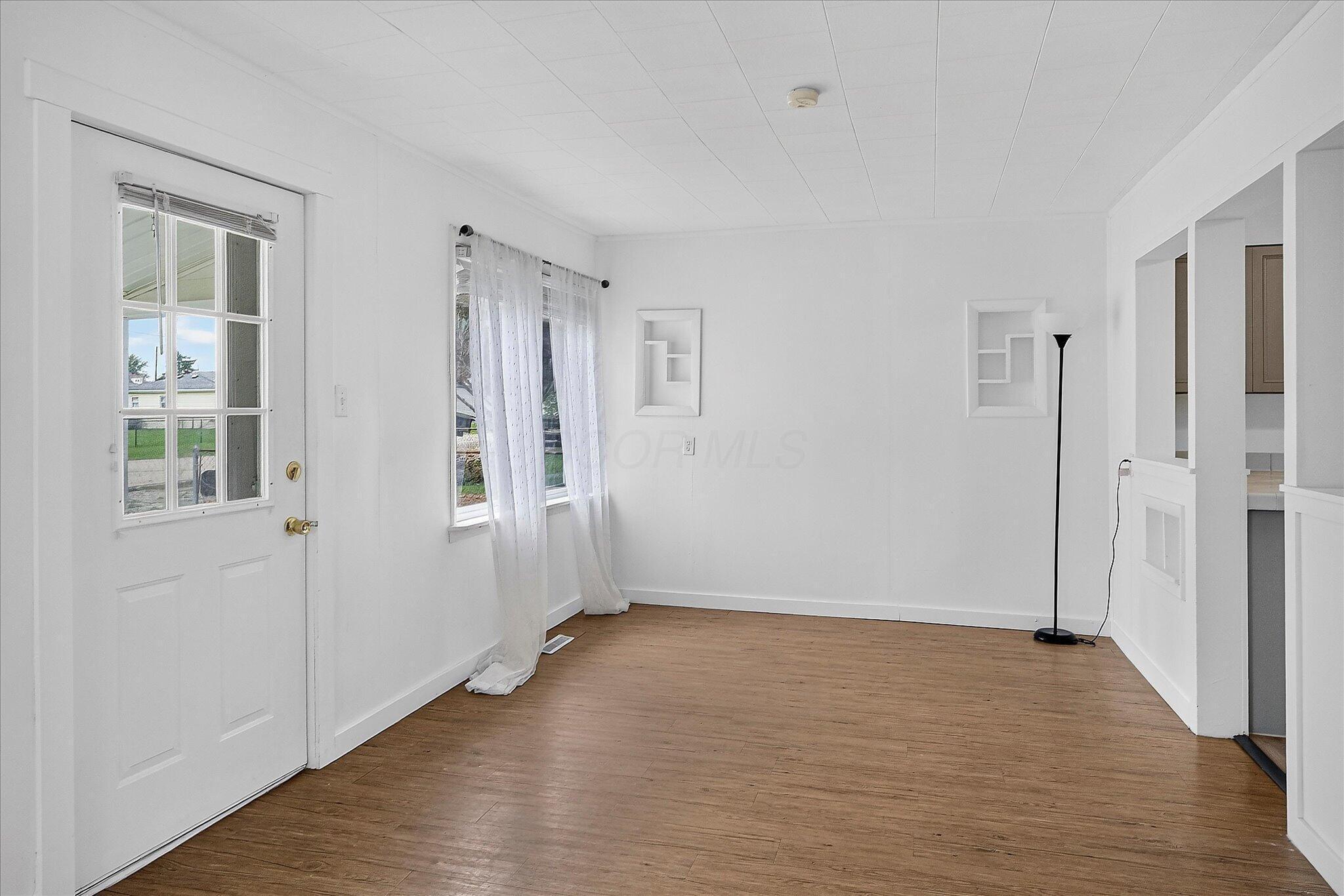 119 W Ohio Avenue W Property Photo 5