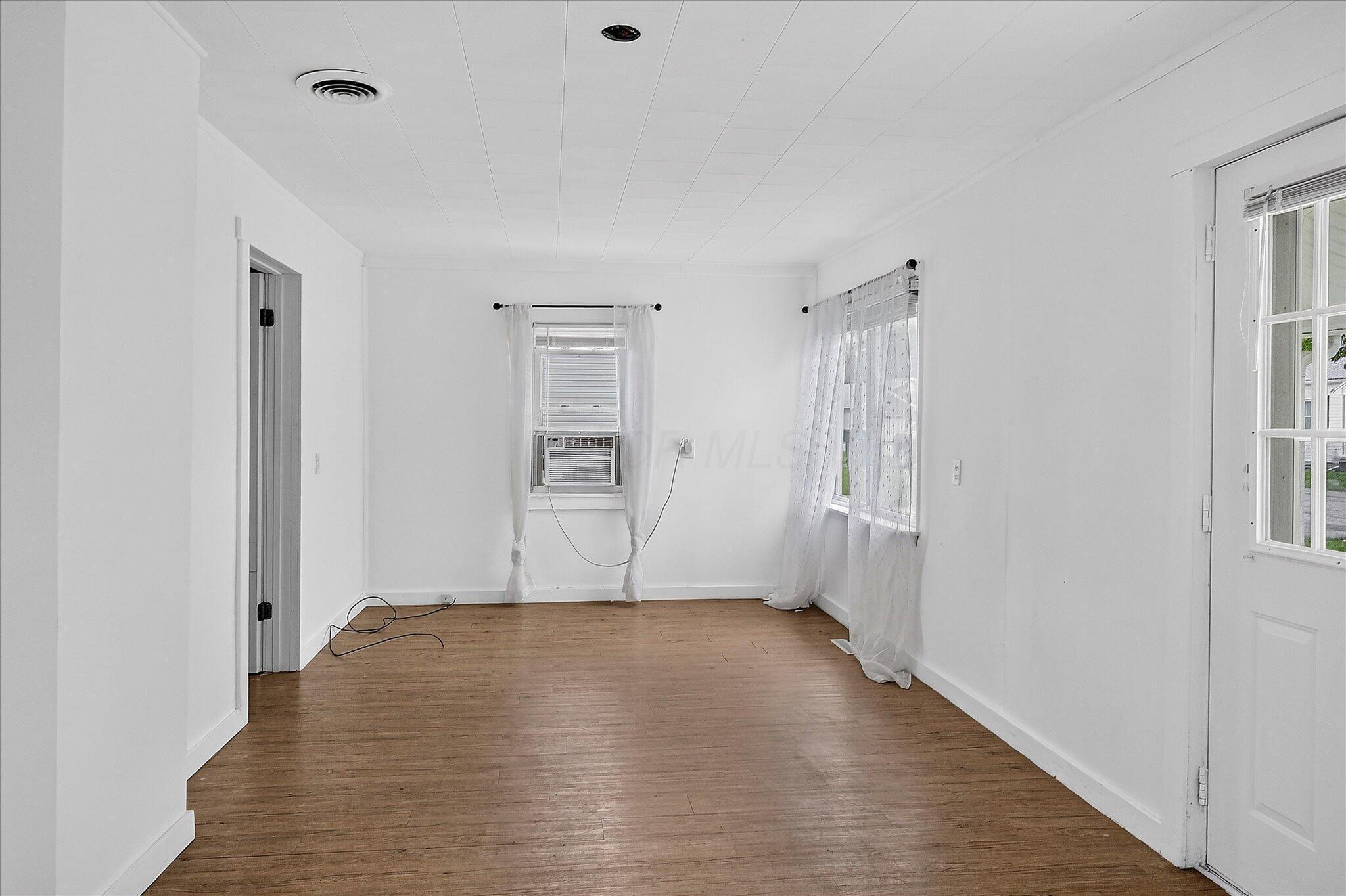 119 W Ohio Avenue W Property Photo 6