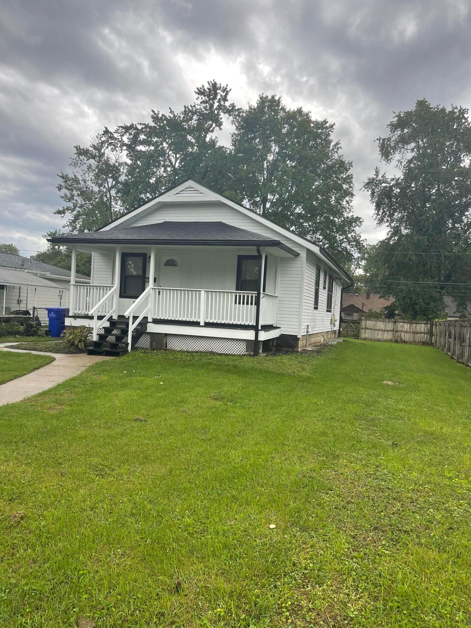 2047 Ward Road Property Photo 1